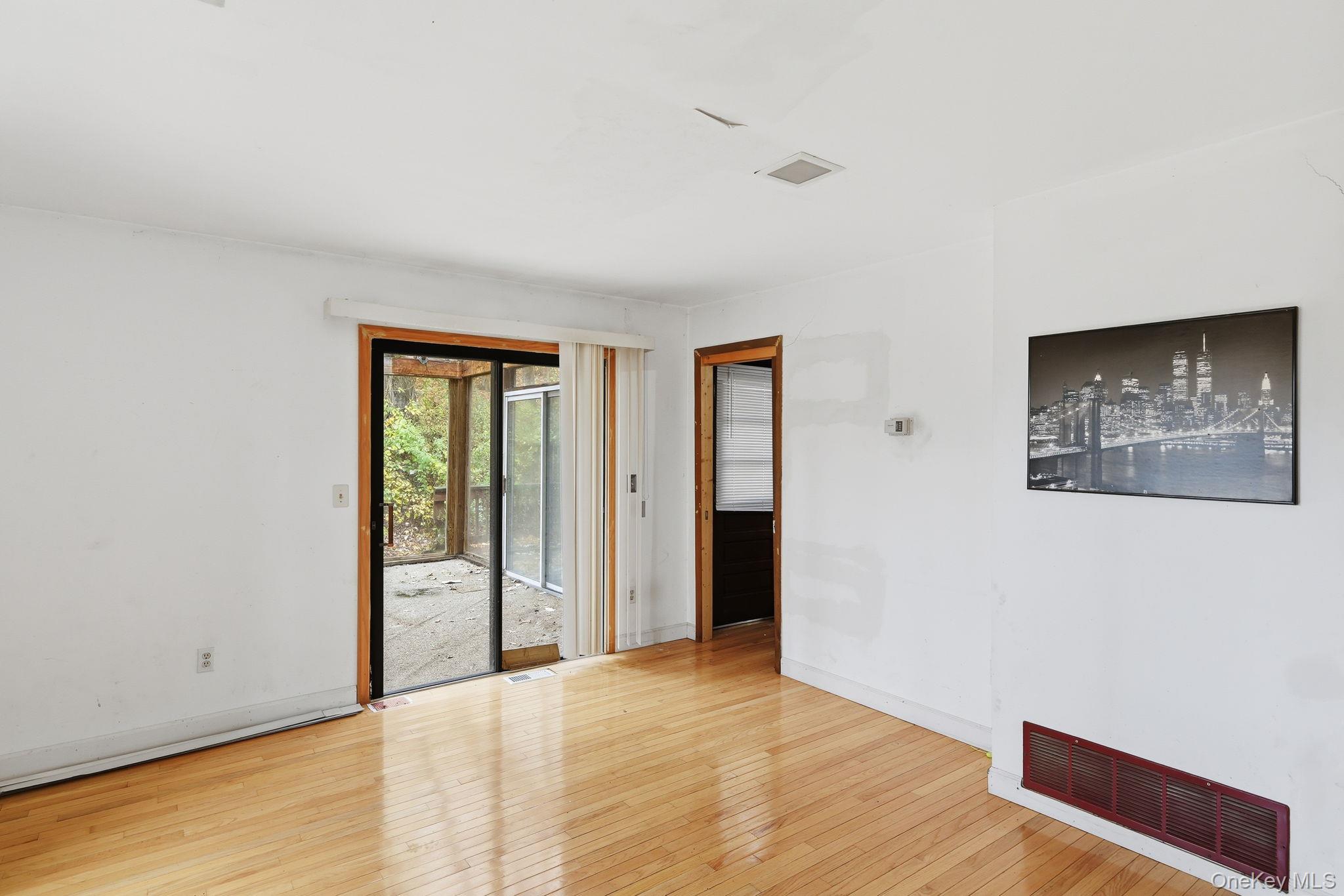 120 South Road, Holmes, NY 12531