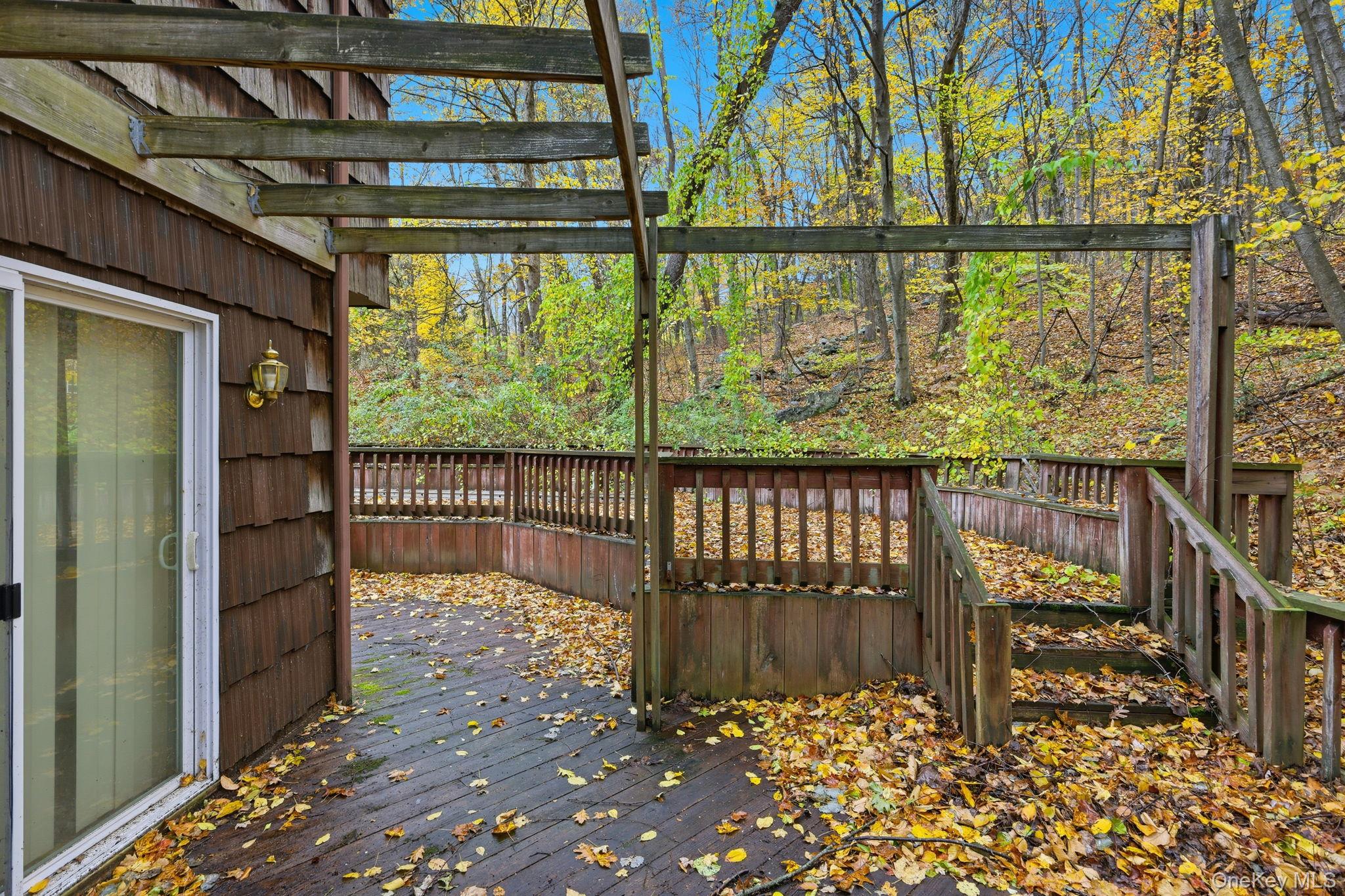 120 South Road, Holmes, NY 12531