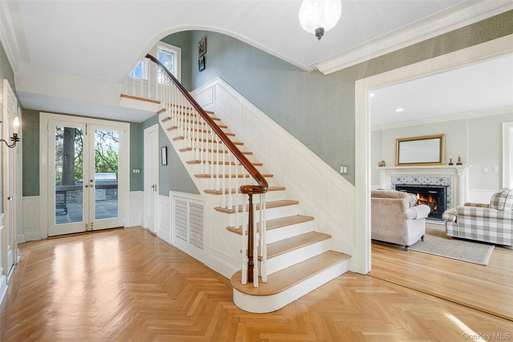 290 Overlook Road, New Rochelle, NY 10804