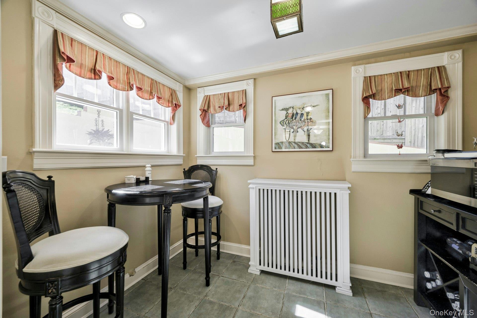 126 Cove Road, Oyster Bay Cove, NY 11771