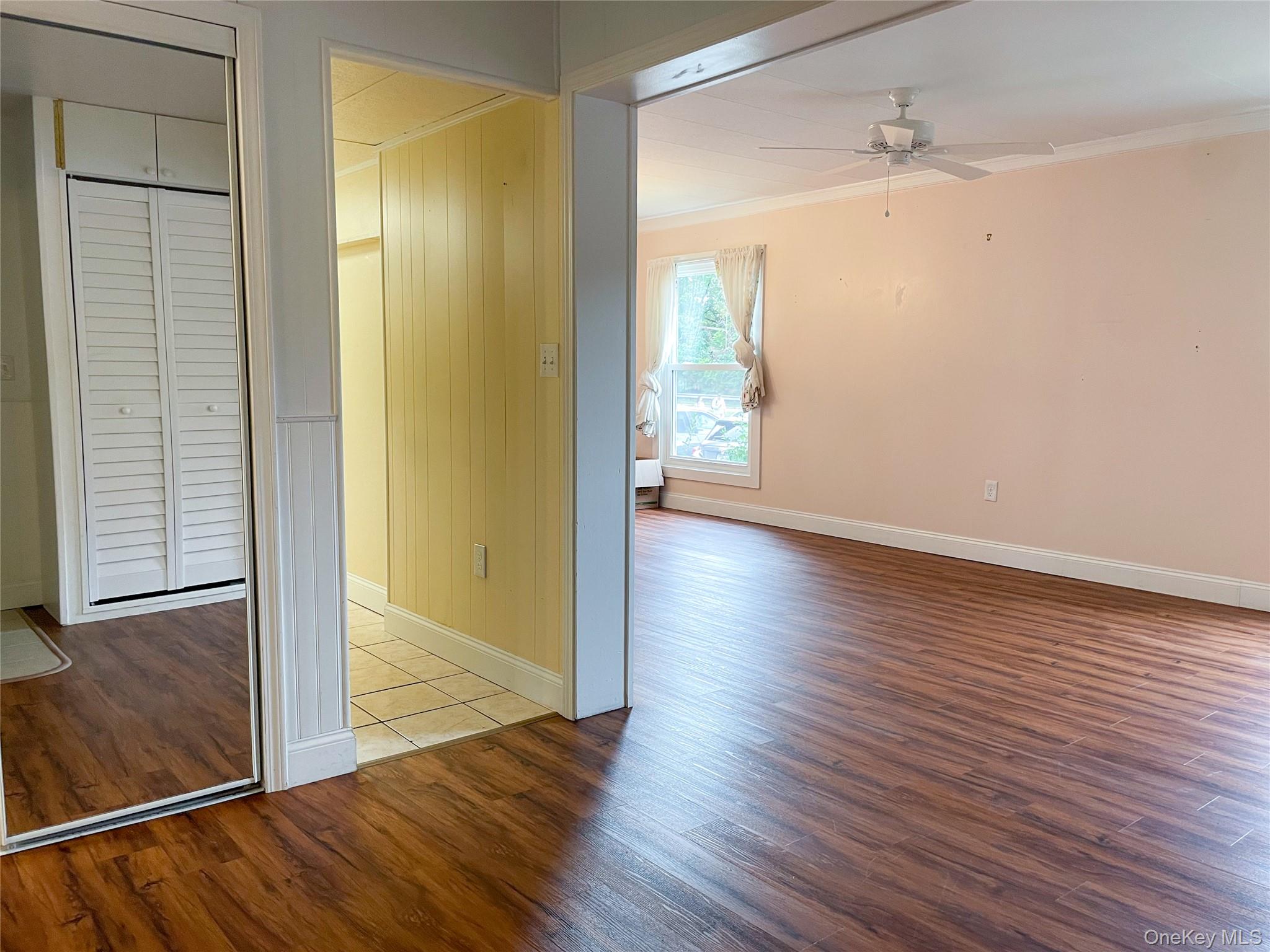 164 Rinaldi Boulevard # B, Poughkeepsie, NY 12601