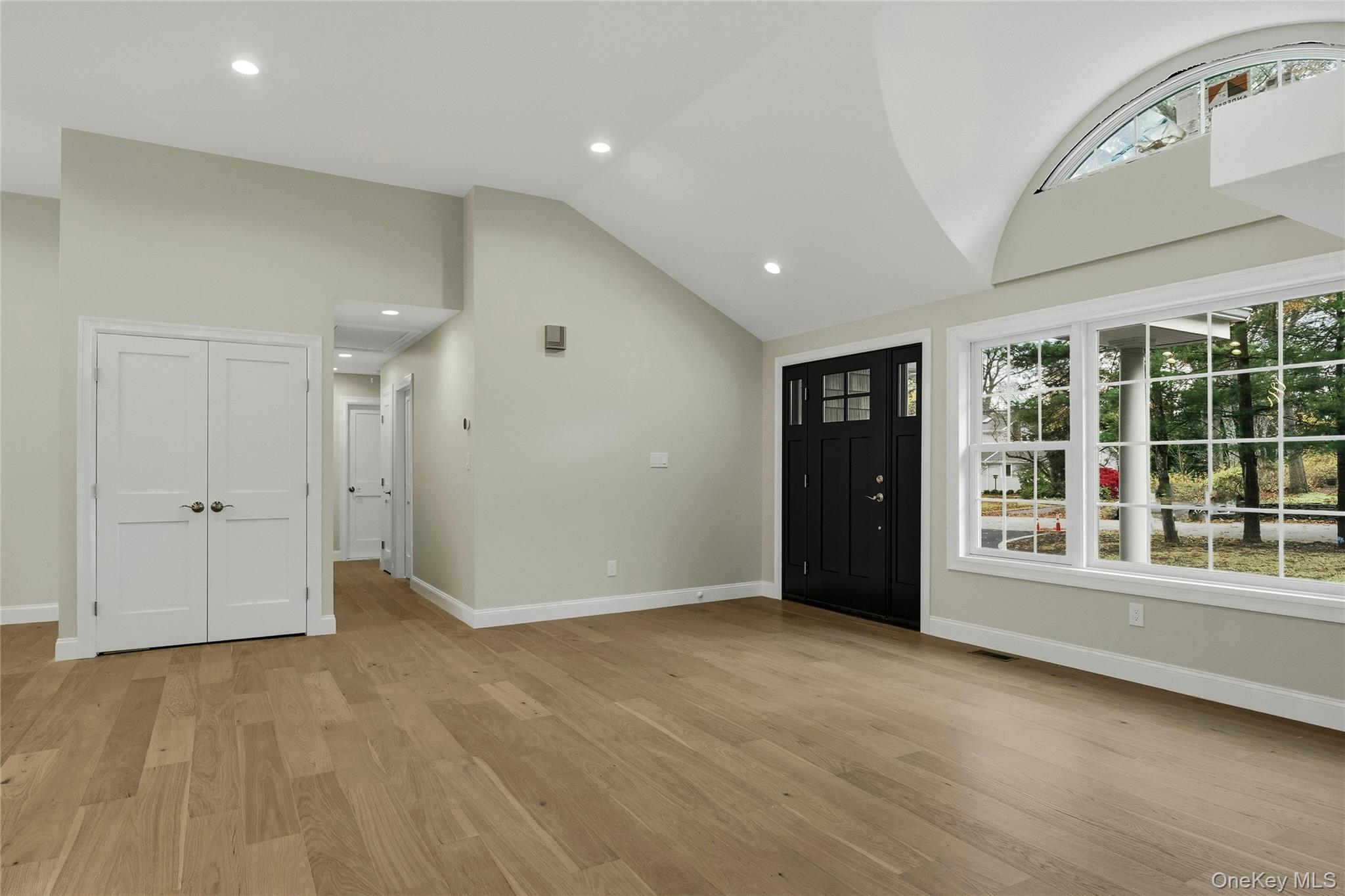 3 Atlanta Drive, Huntington, NY 11743