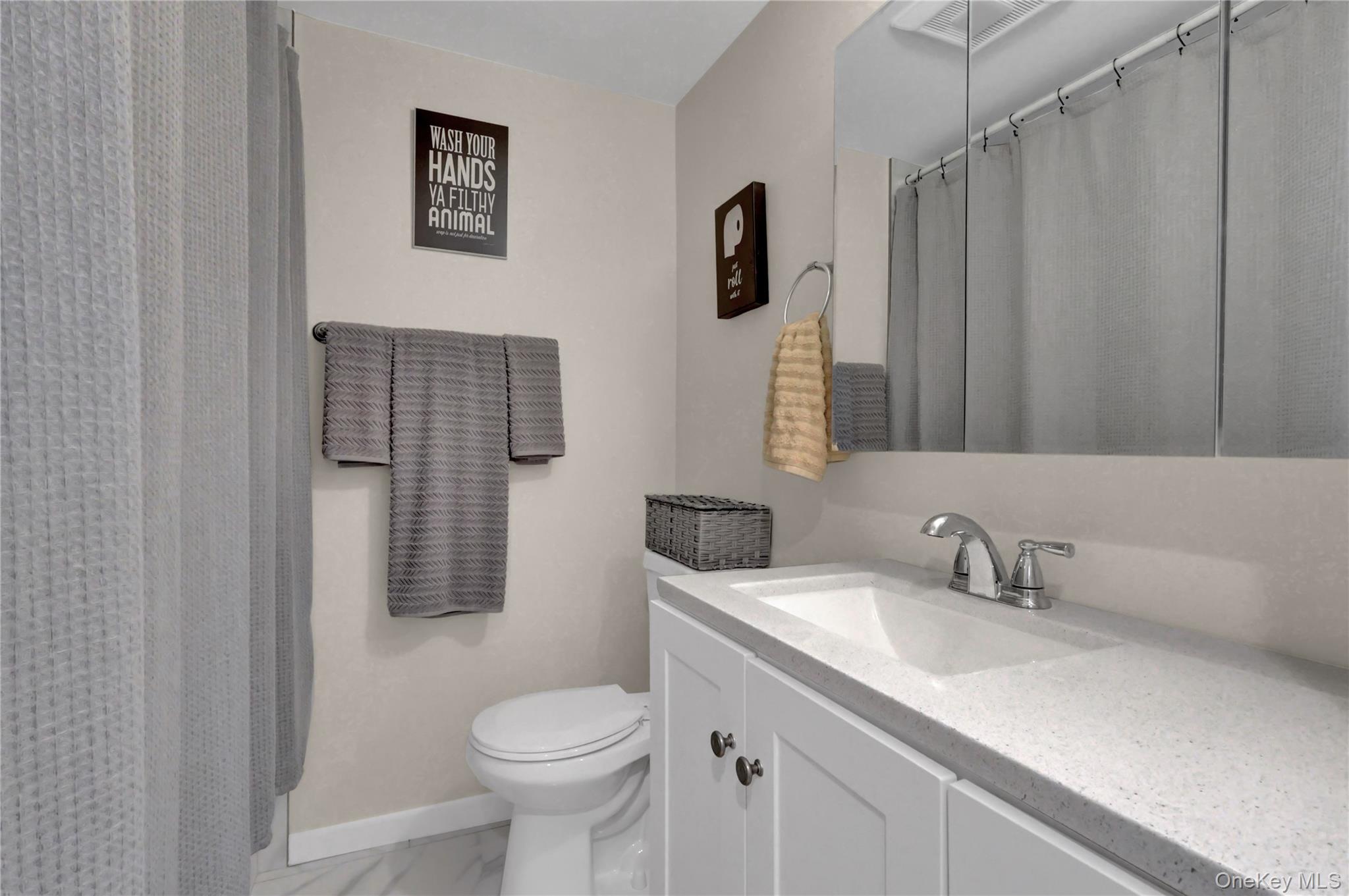 128 S Bicycle Path, Selden, NY 11784