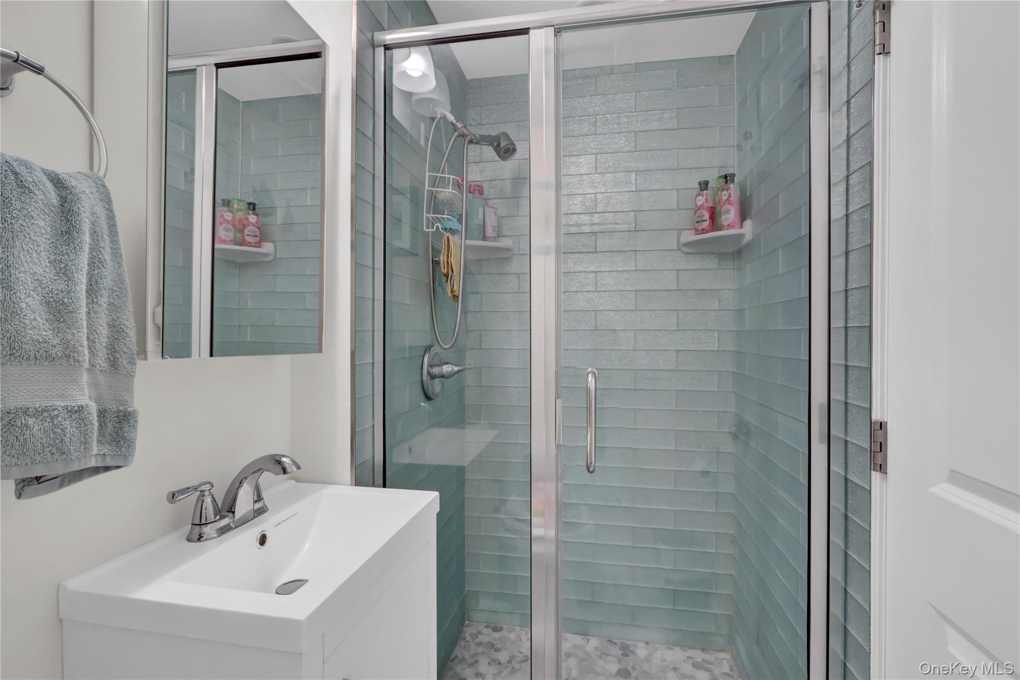 128 S Bicycle Path, Selden, NY 11784