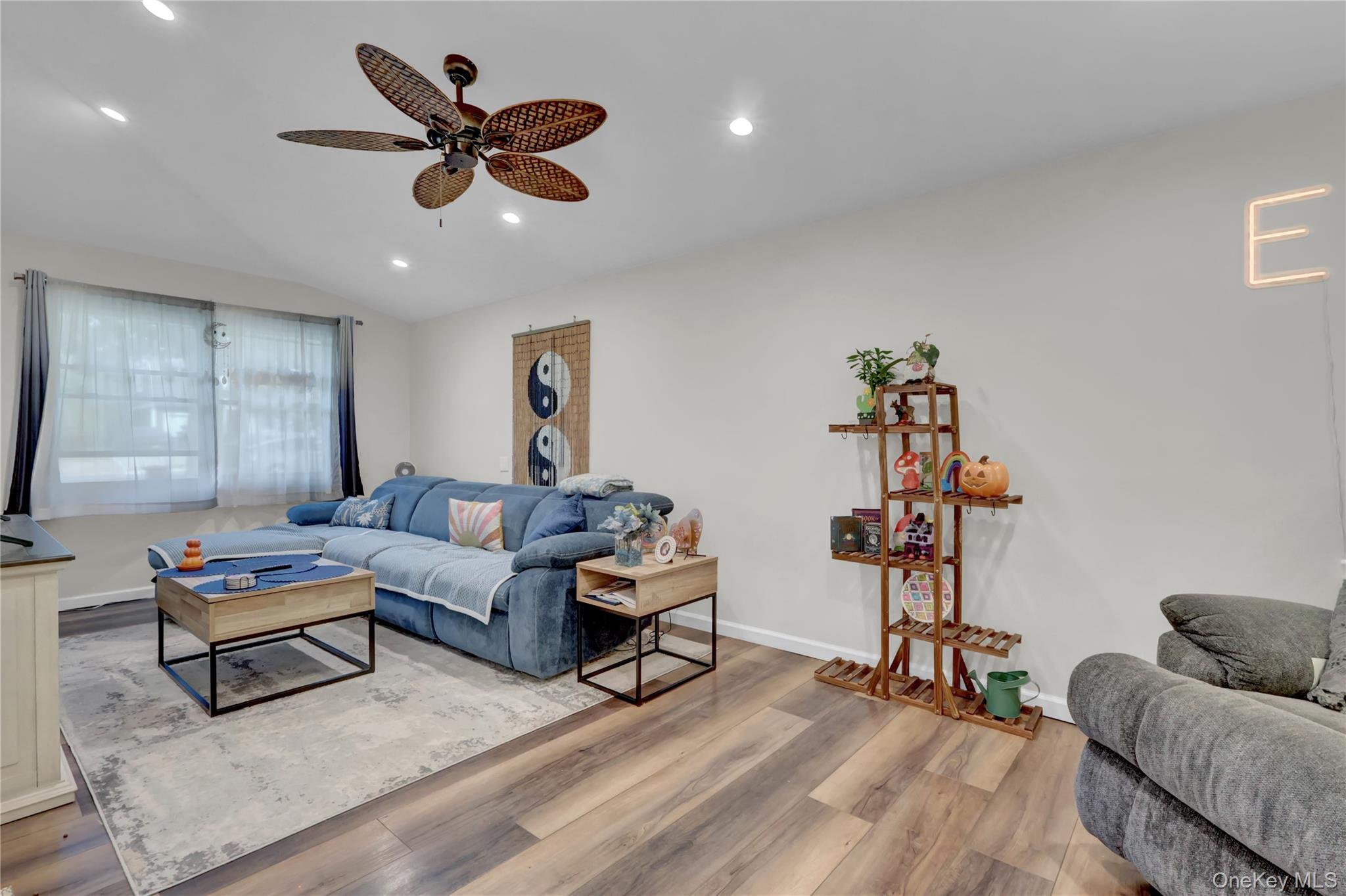 128 S Bicycle Path, Selden, NY 11784