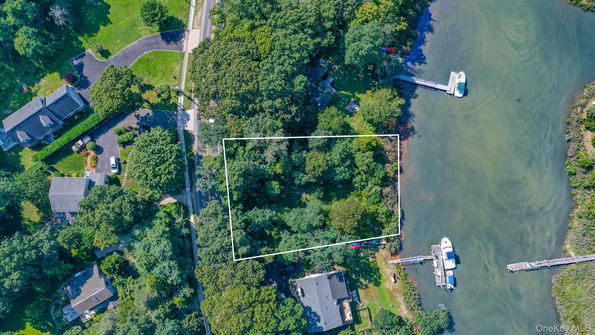 4529 Noyac Road, Sag Harbor, NY 11963