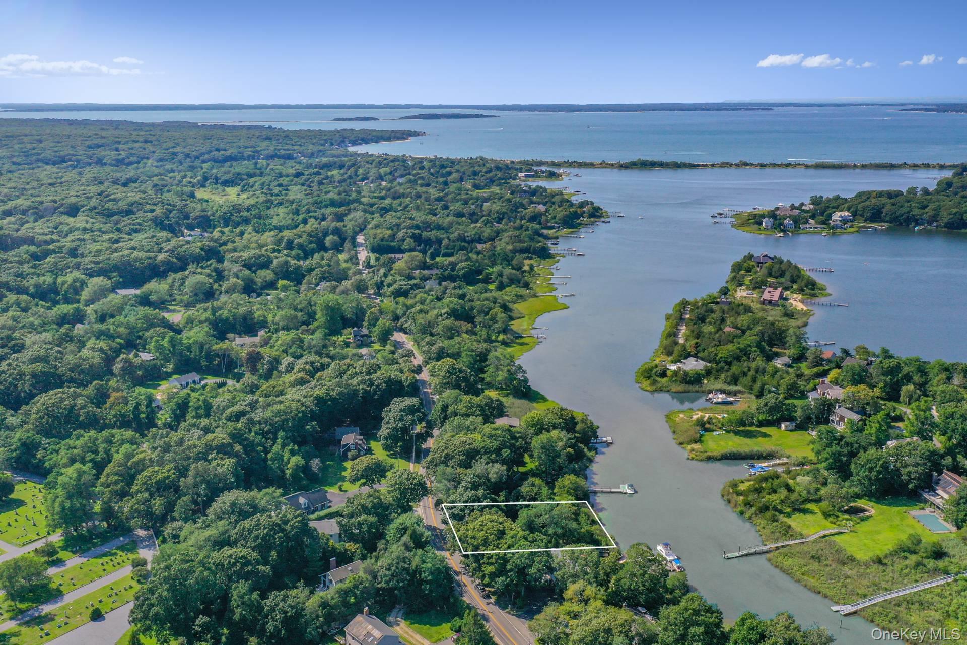 4529 Noyac Road, Sag Harbor, NY 11963