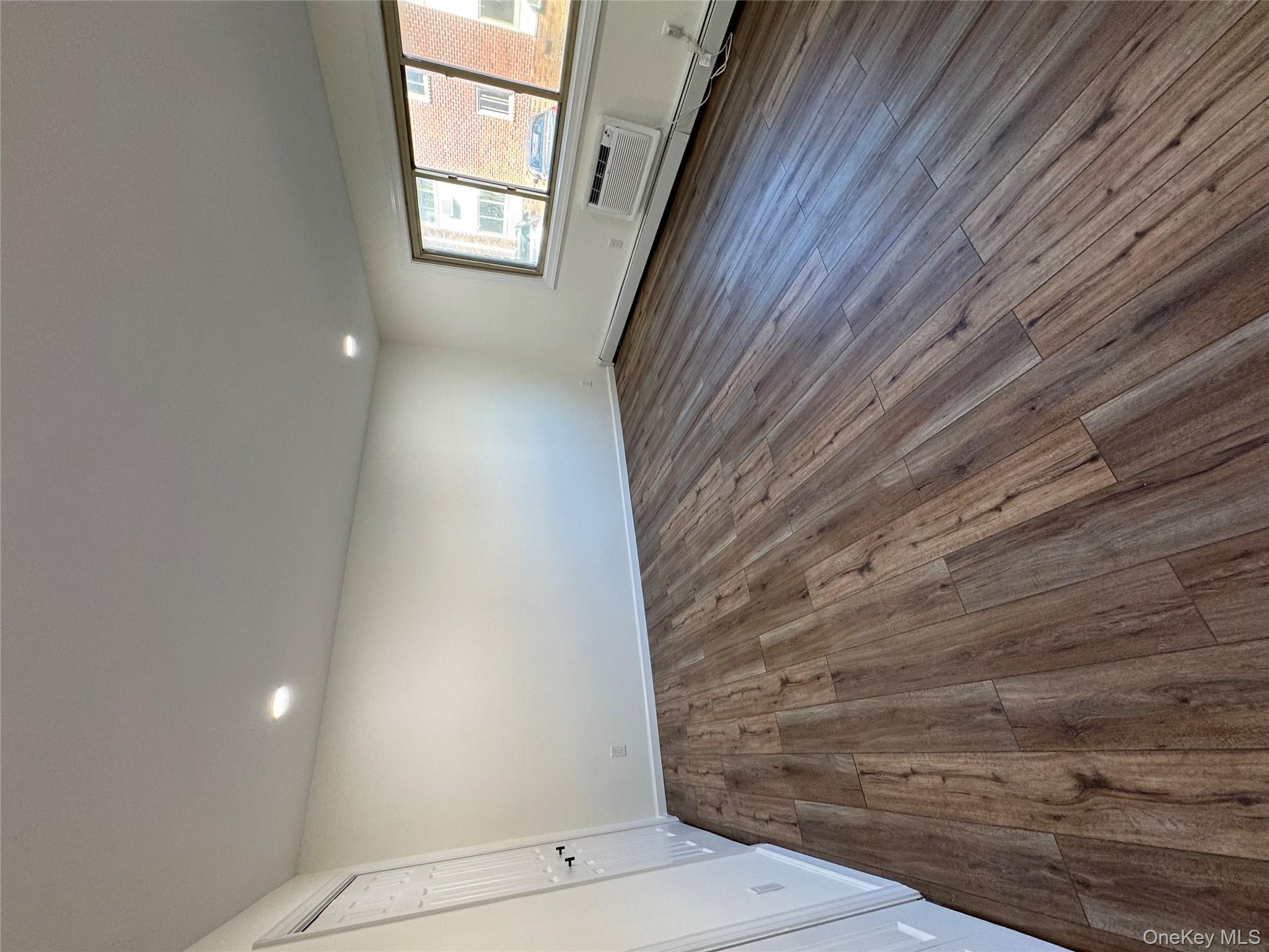 2449I union Avenue # 34A, Islip, NY 11751