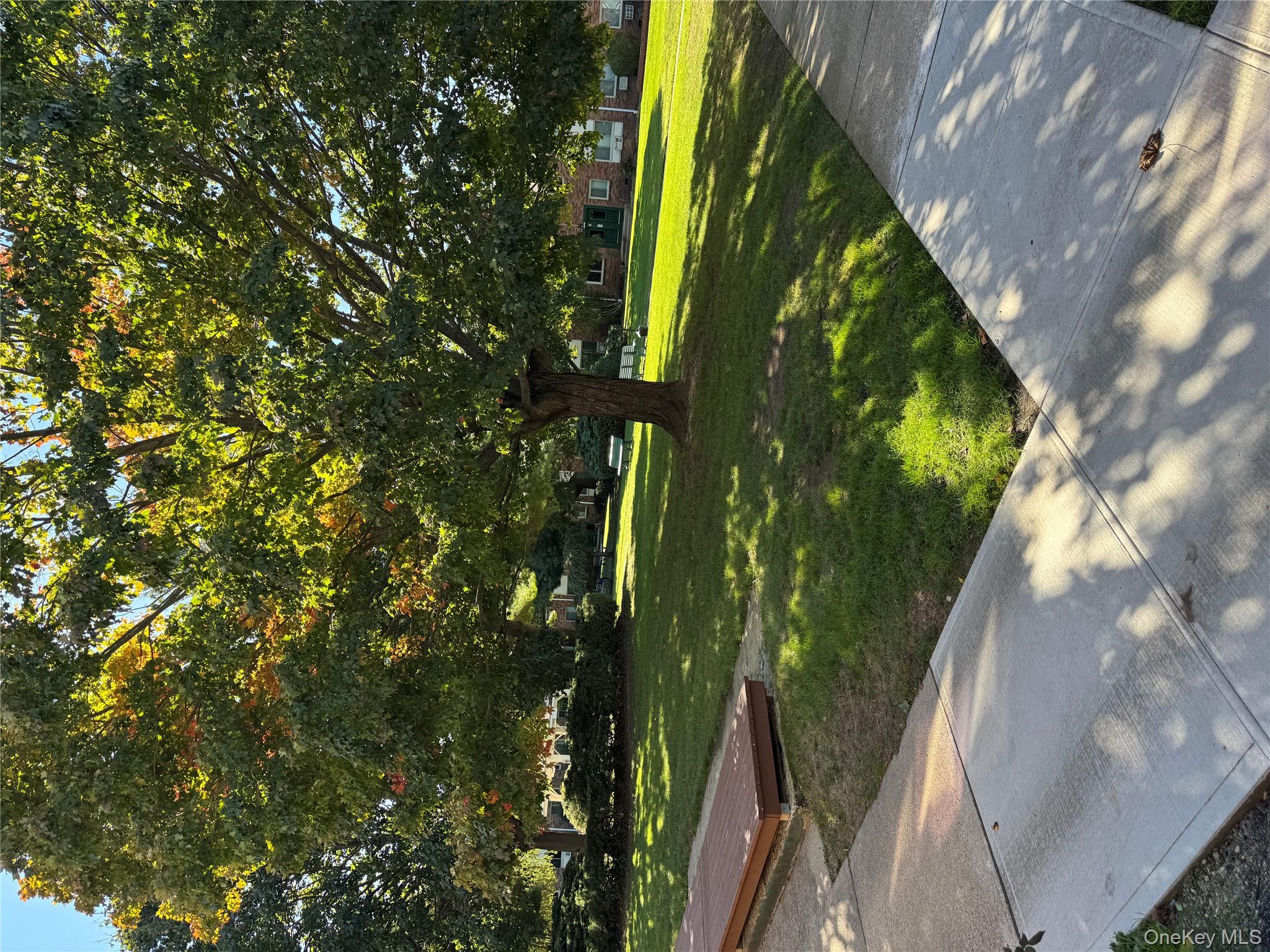 2449I union Avenue # 34A, Islip, NY 11751