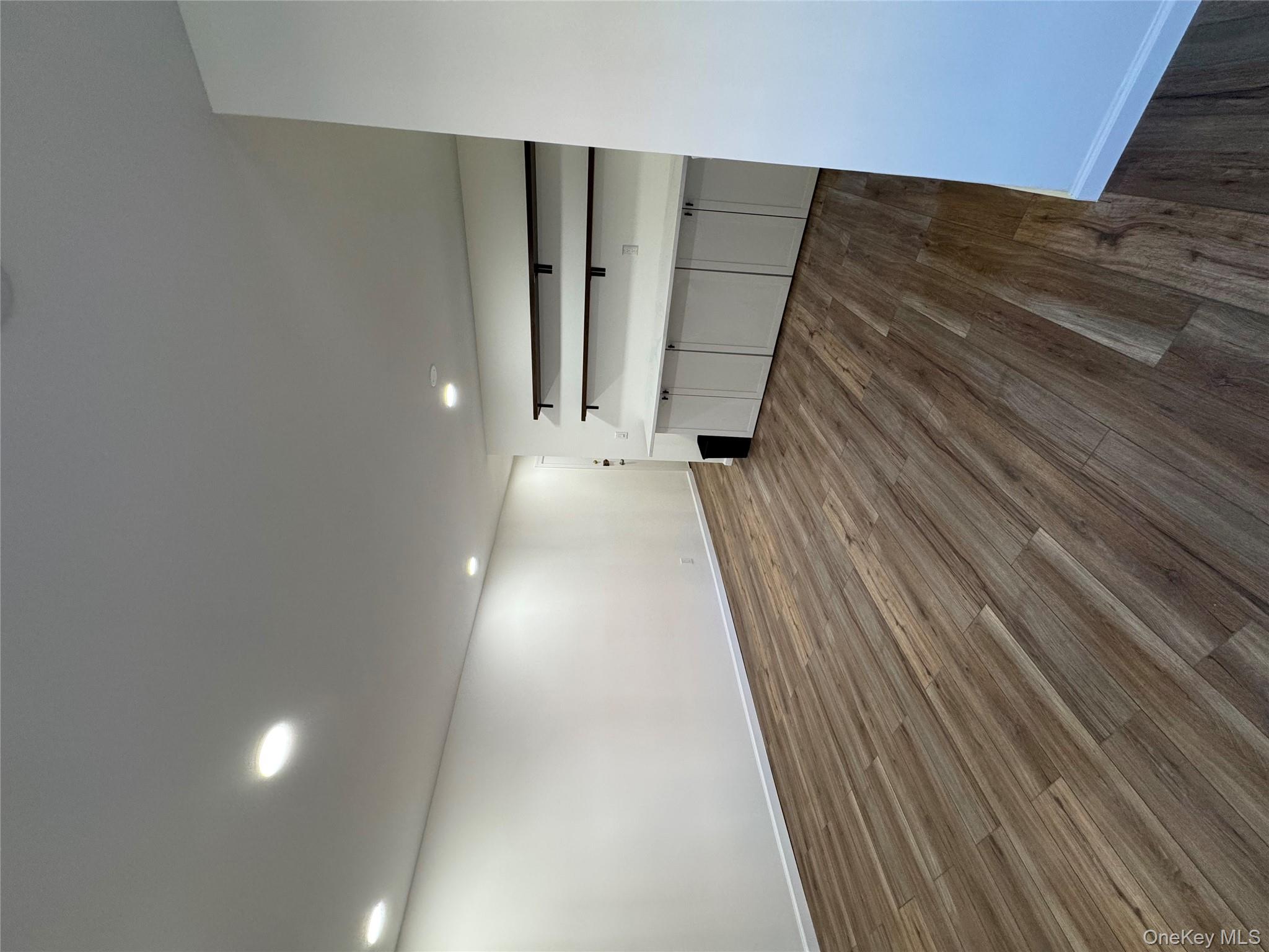 2449I union Avenue # 34A, Islip, NY 11751