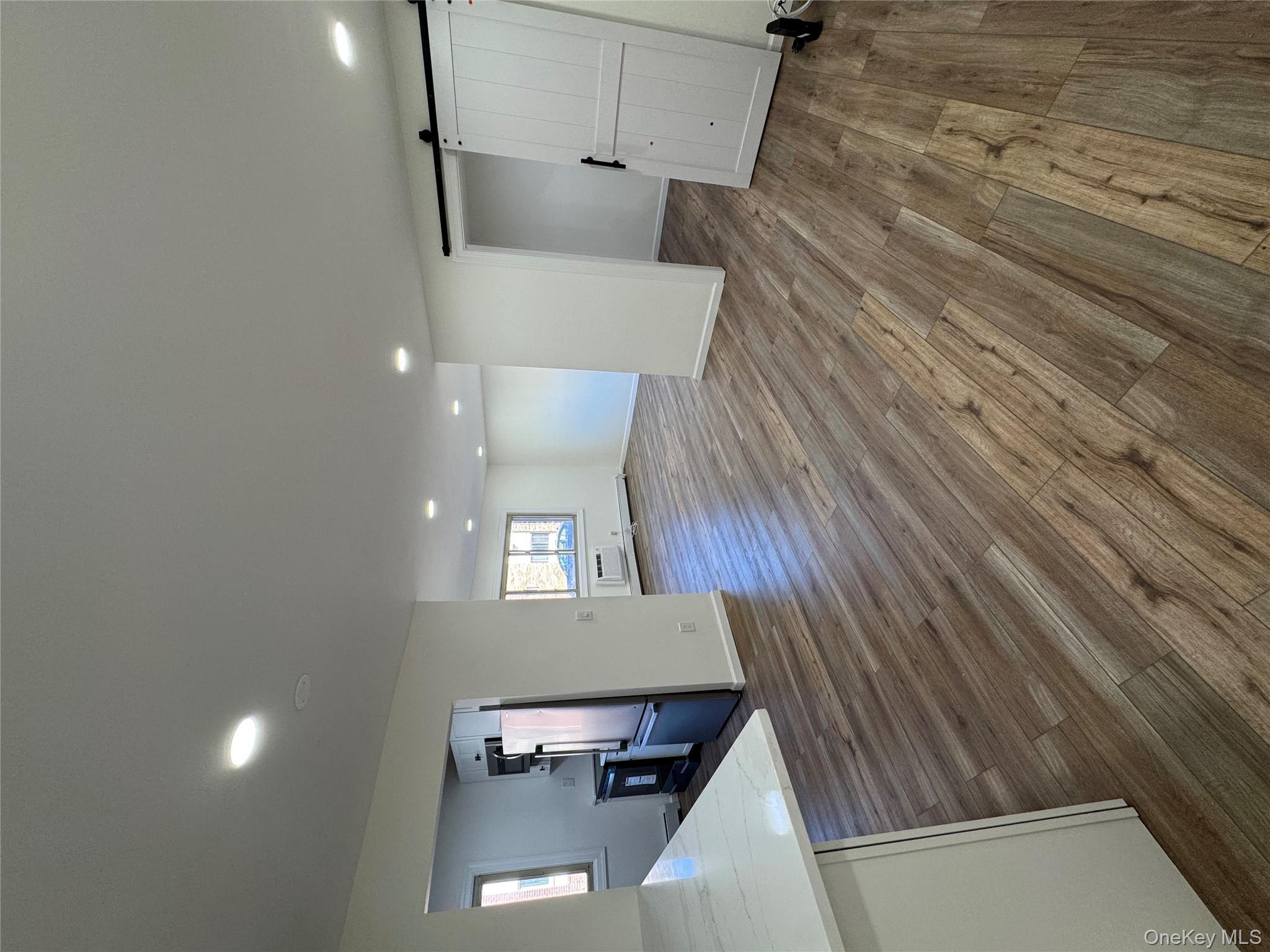 2449I union Avenue # 34A, Islip, NY 11751