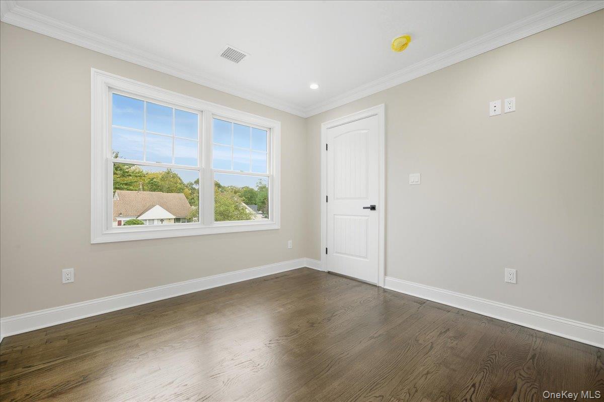 1744 Princeton Drive W, Wantagh, NY 11793