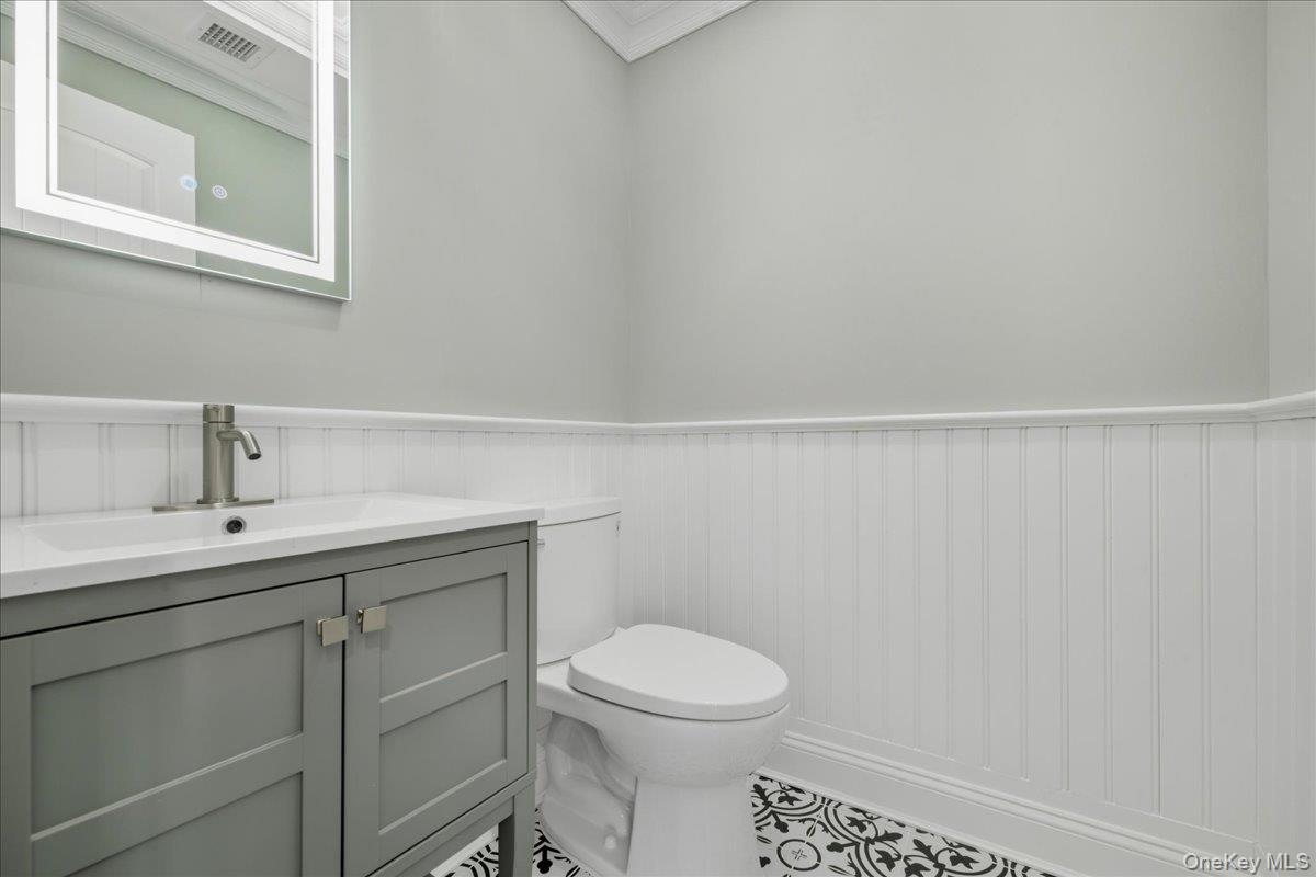 1744 Princeton Drive W, Wantagh, NY 11793