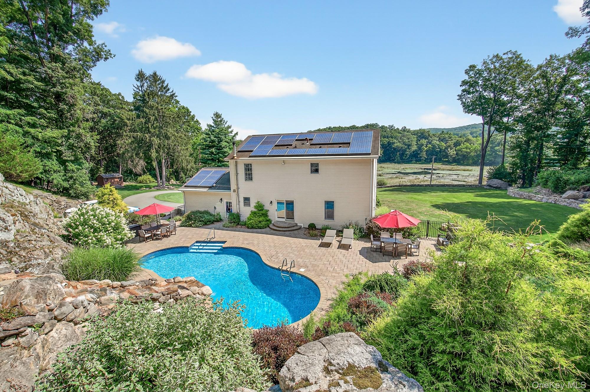 23 Barrett Pond Road Road, Cold Spring, NY 10516