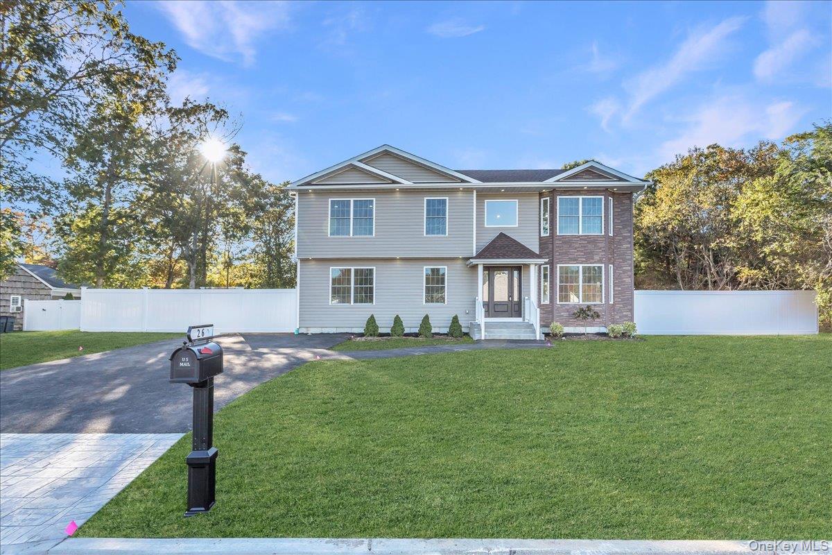 26 Gabon Lane, Coram, NY 11727
