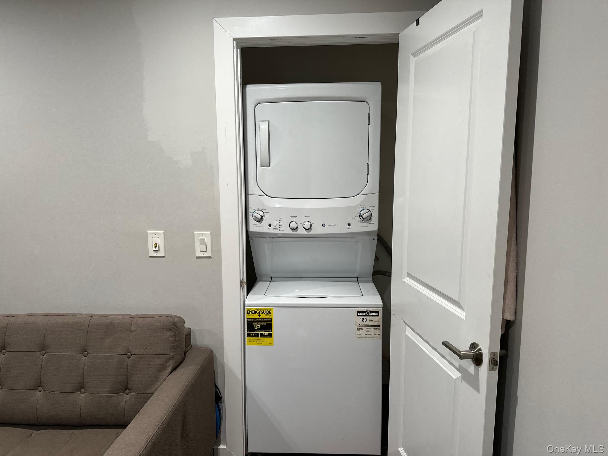 71 Lannon Place # B, Port Washington, NY 11050