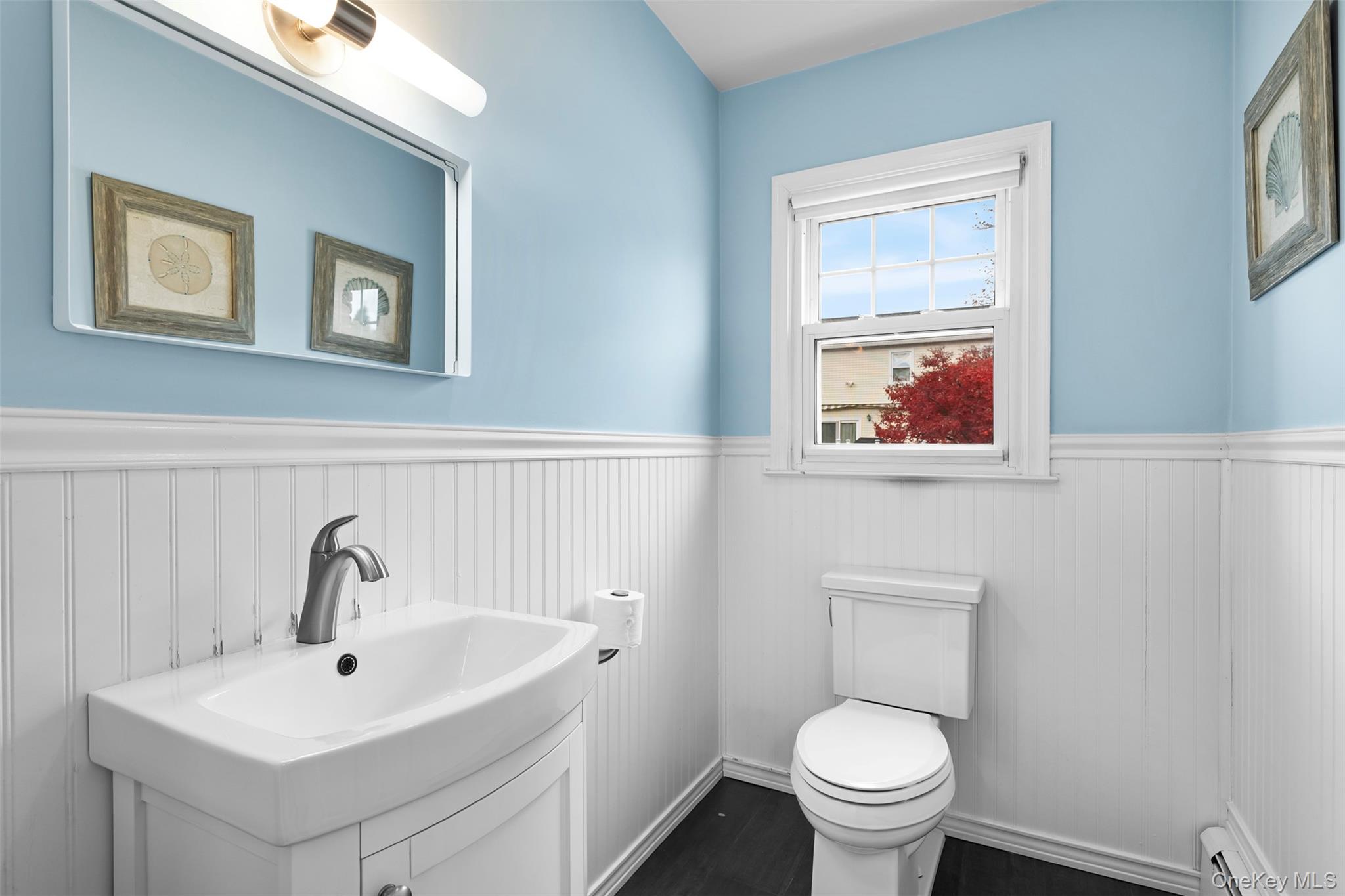 33 Johnson Road, Scarsdale, NY 10583