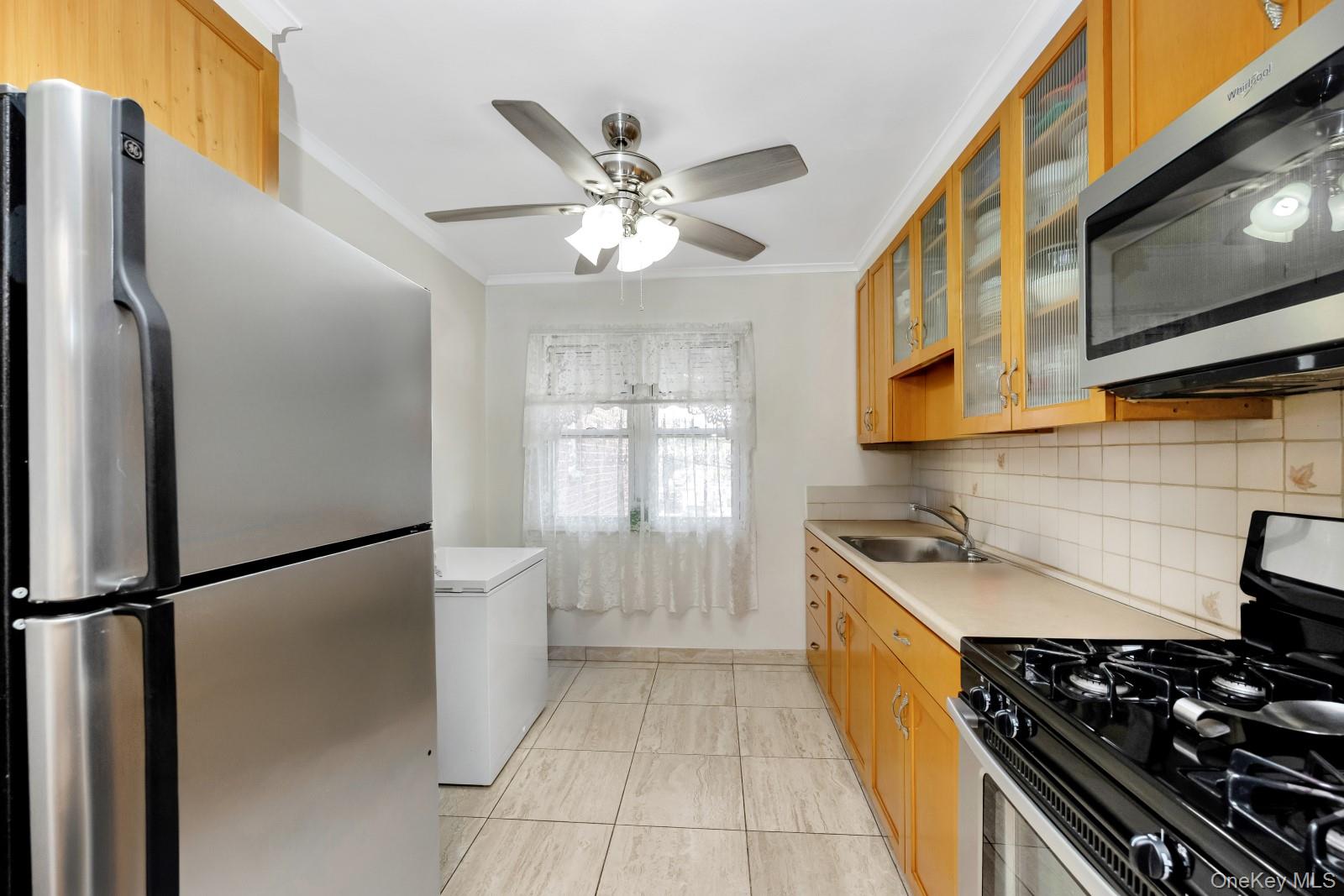 62-45 69th Place, Middle Village, NY 11379