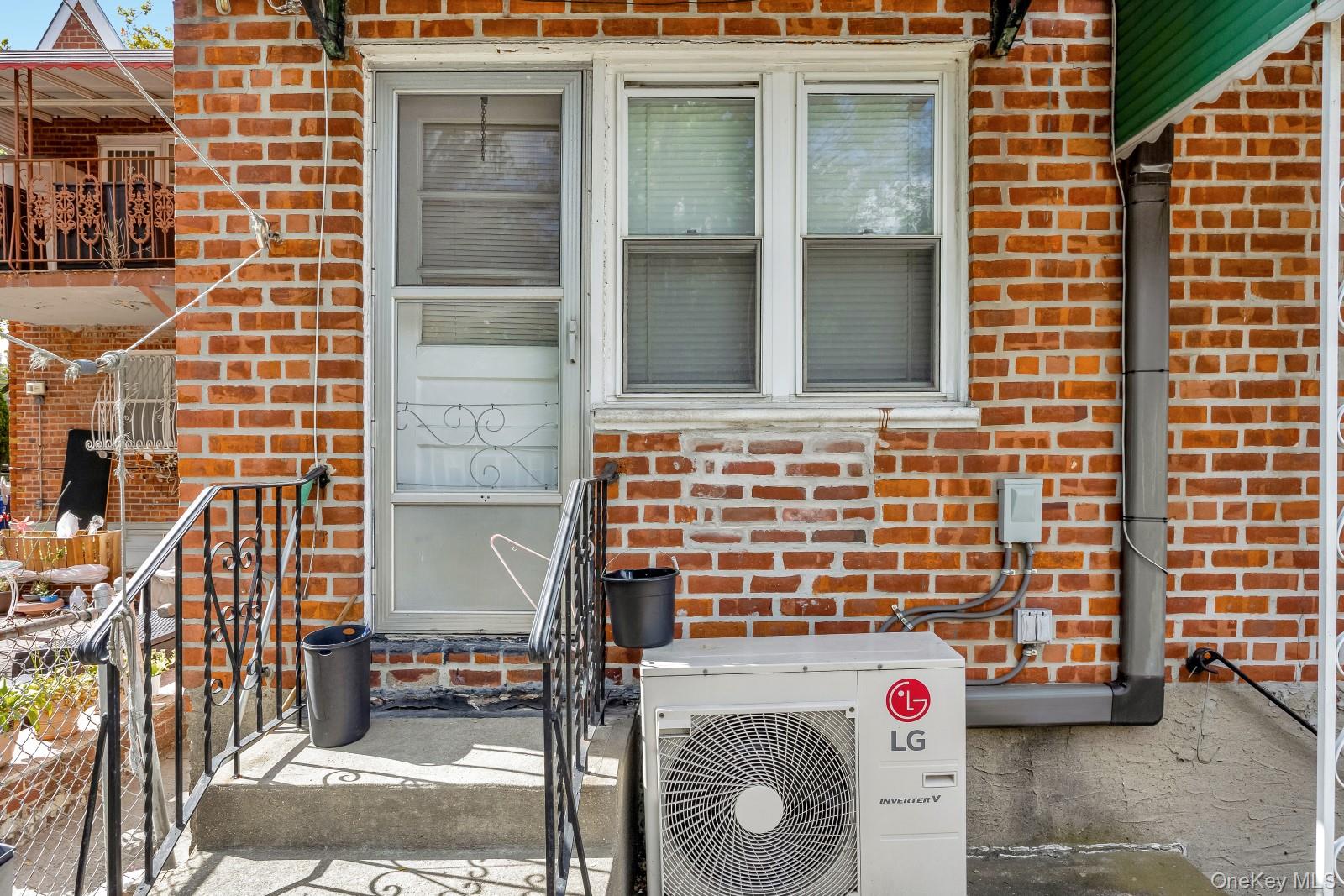 62-45 69th Place, Middle Village, NY 11379