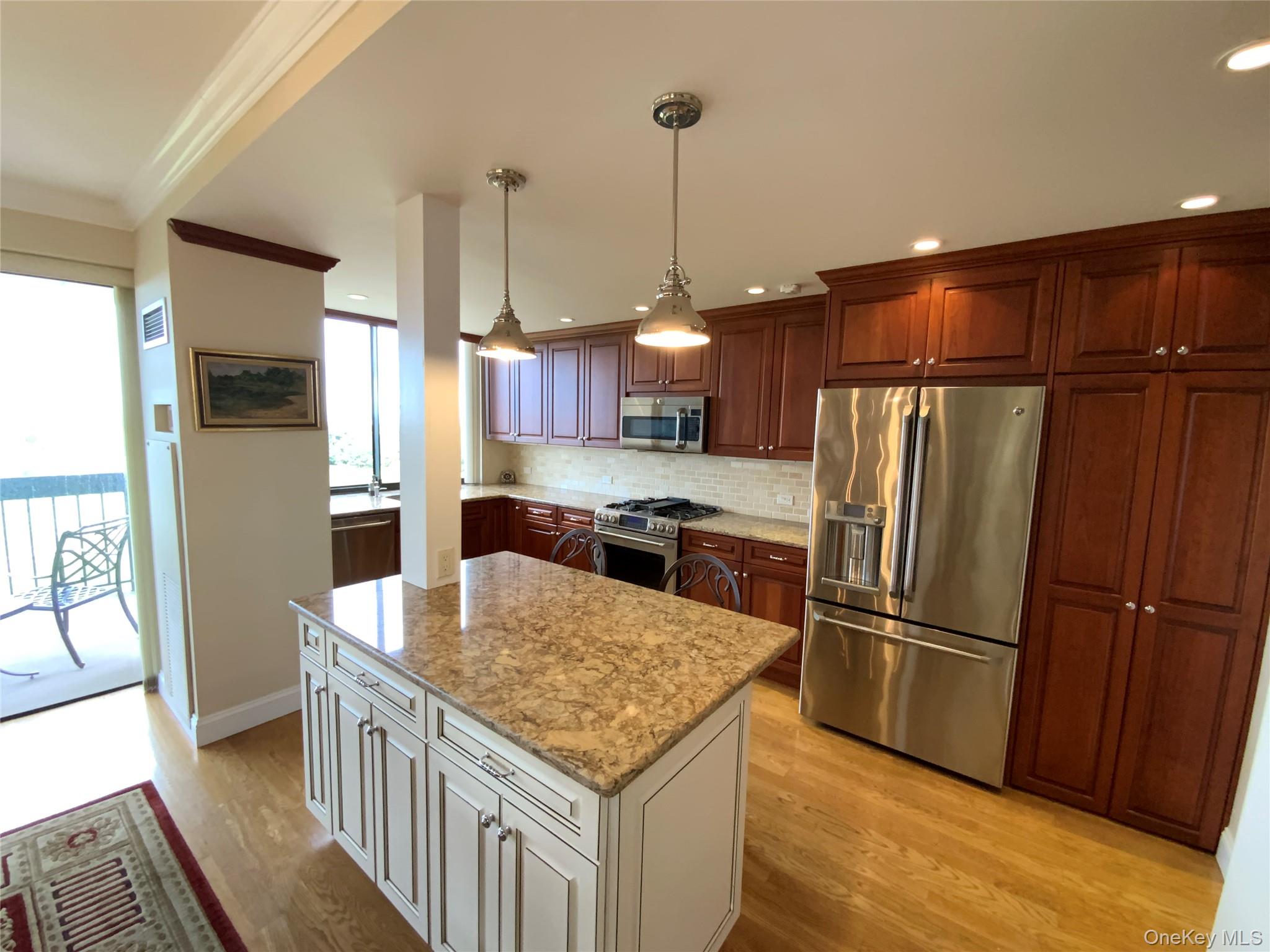 27010 Grand Central Parkway # 12O, Floral Park, NY 11005