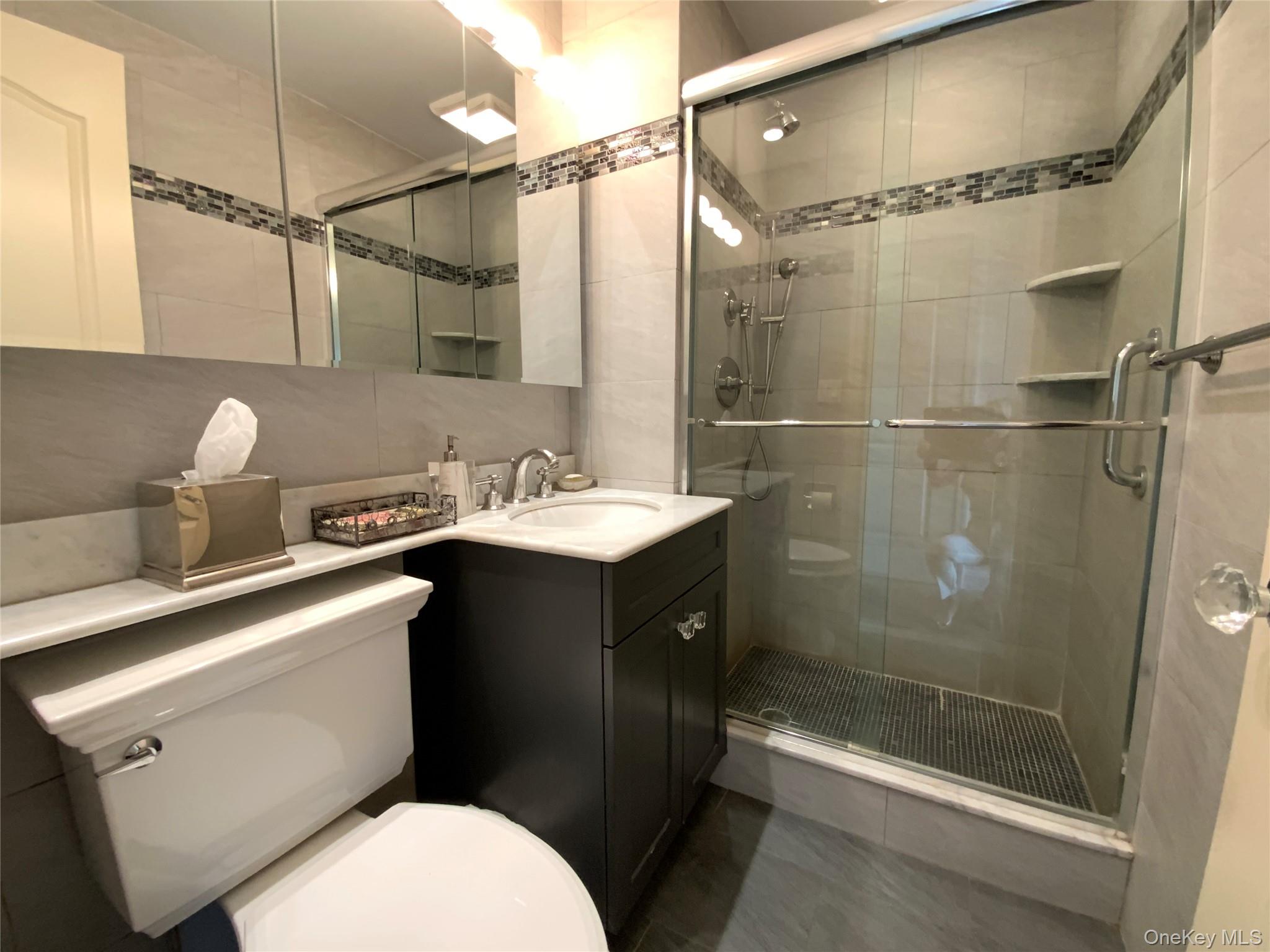 27010 Grand Central Parkway # 12O, Floral Park, NY 11005