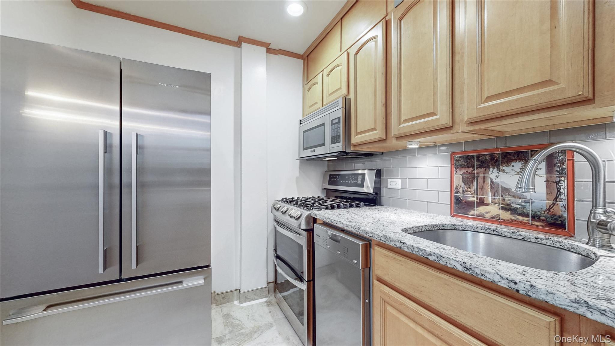 147-36 Charter Road # #34A, Kew Garden Hills, NY 11435