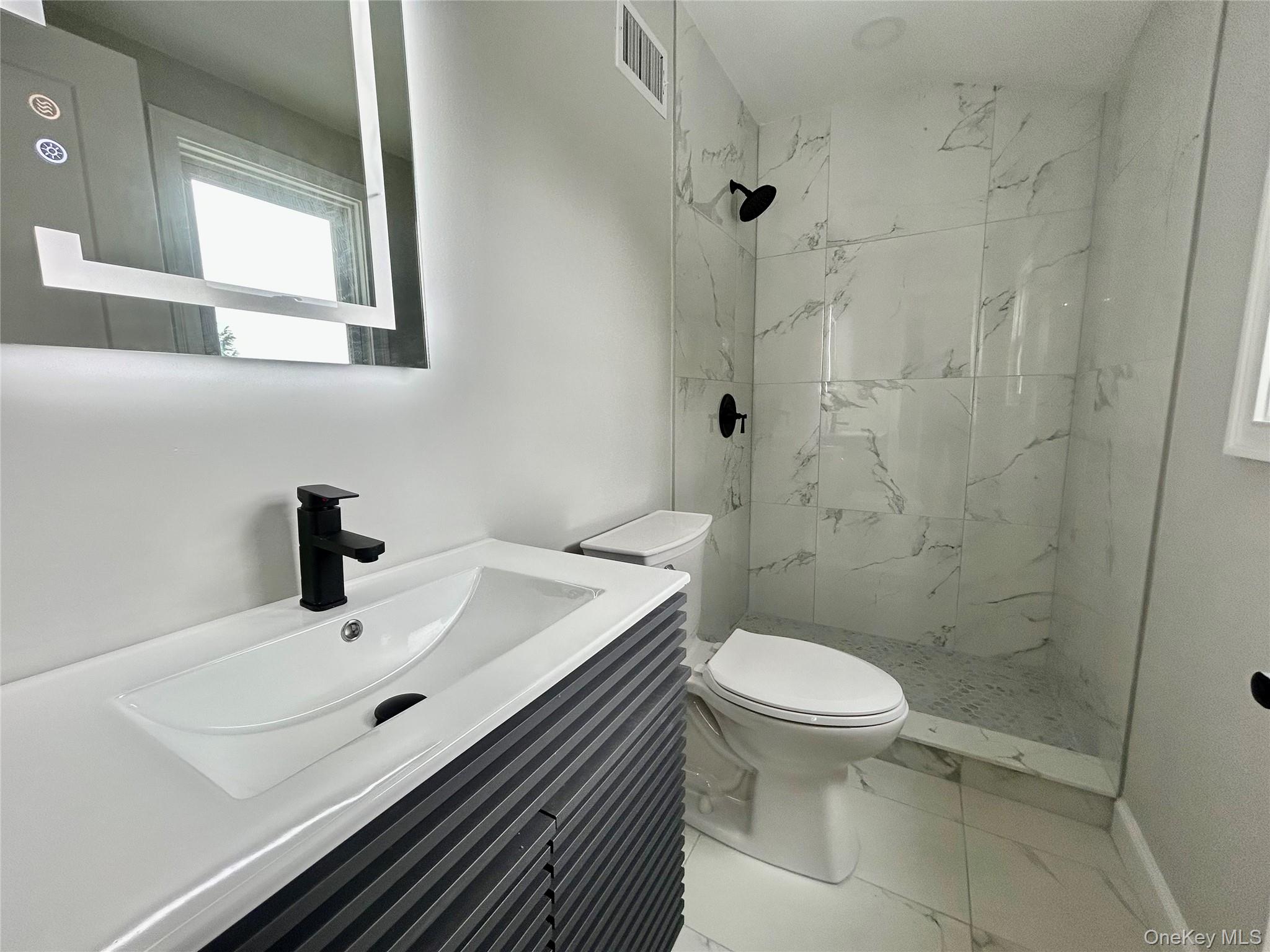 91 Udalia Court, West Islip, NY 11795