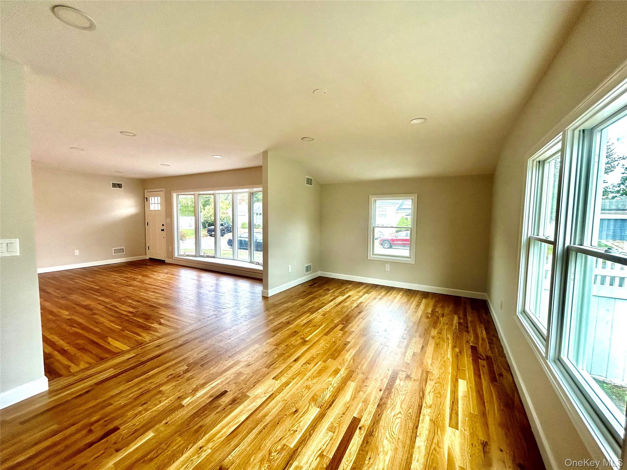 91 Udalia Court, West Islip, NY 11795