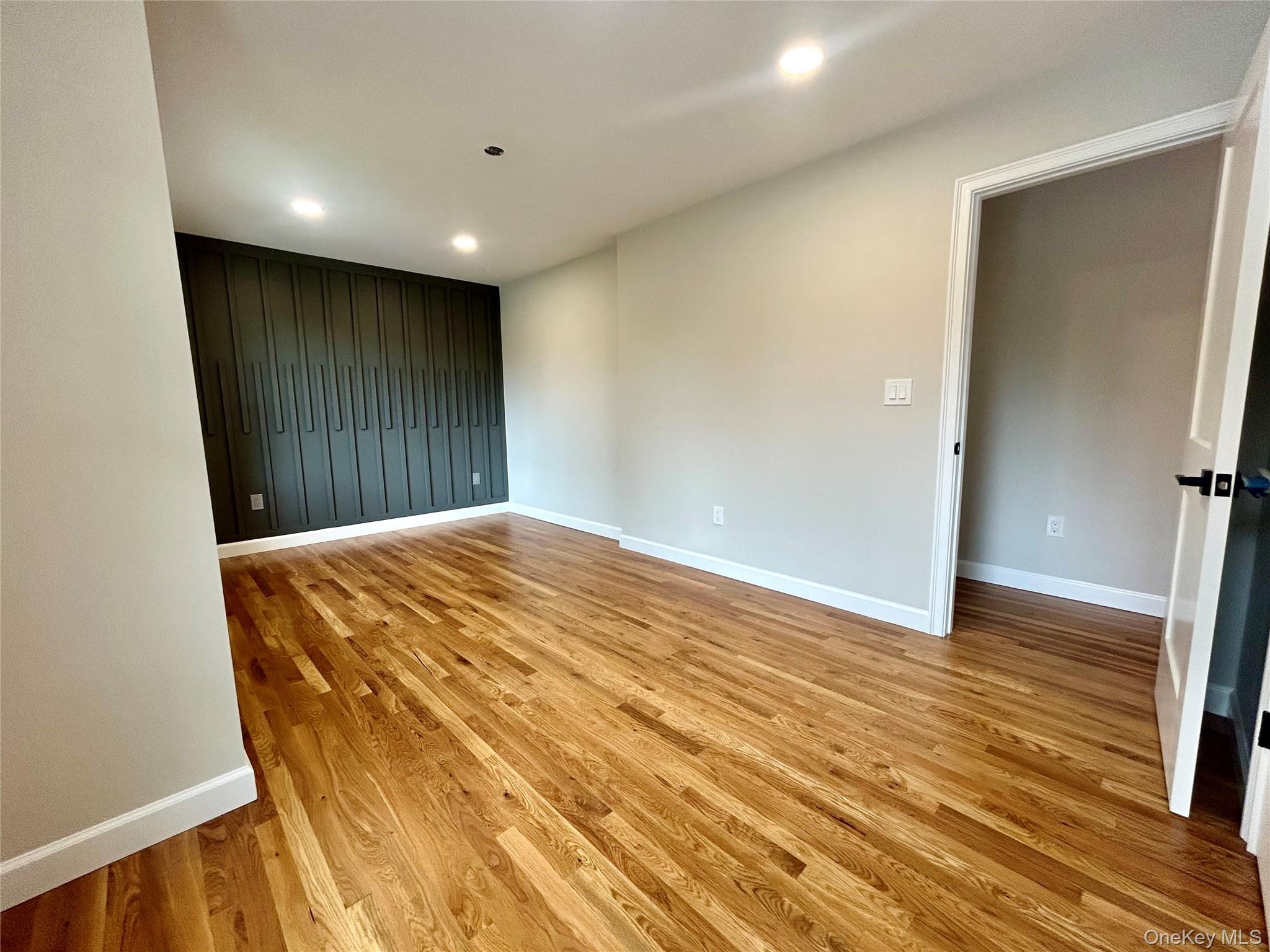 91 Udalia Court, West Islip, NY 11795