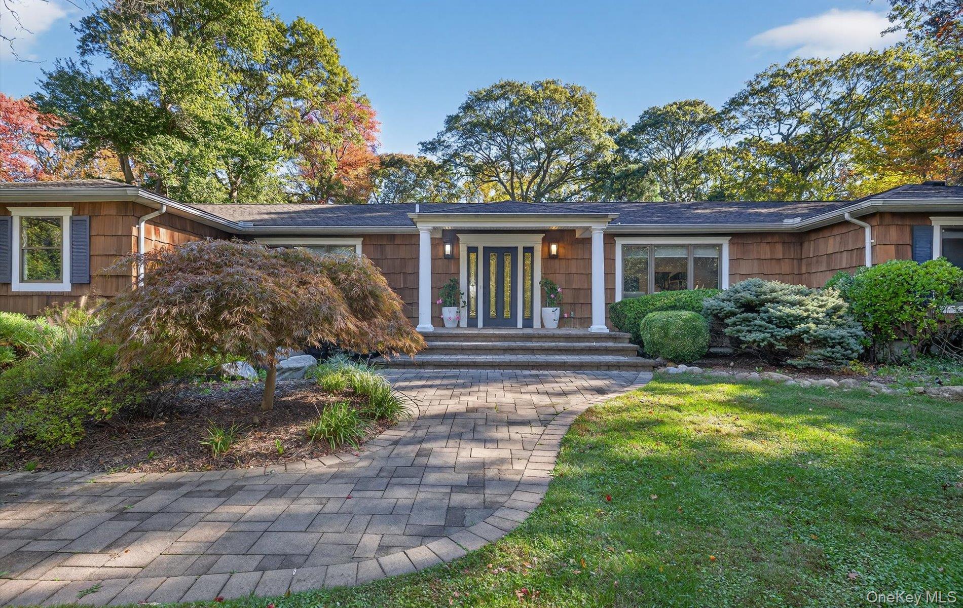 78 Bagatelle Road, Melville, NY 11747