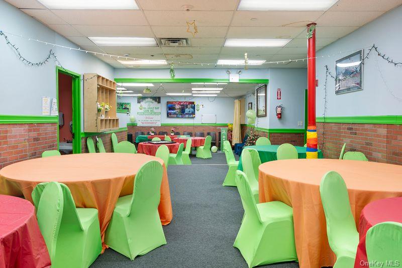 2060 Wallace Avenue, Bronx, NY 10462