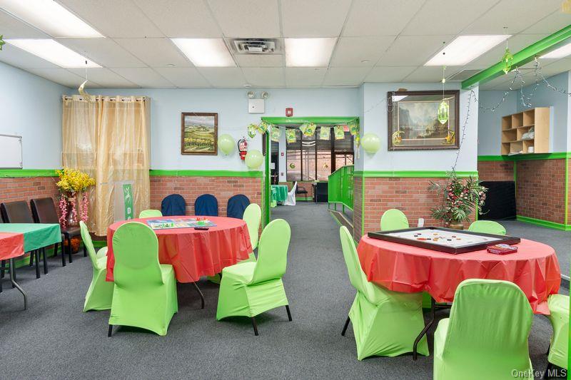 2060 Wallace Avenue, Bronx, NY 10462