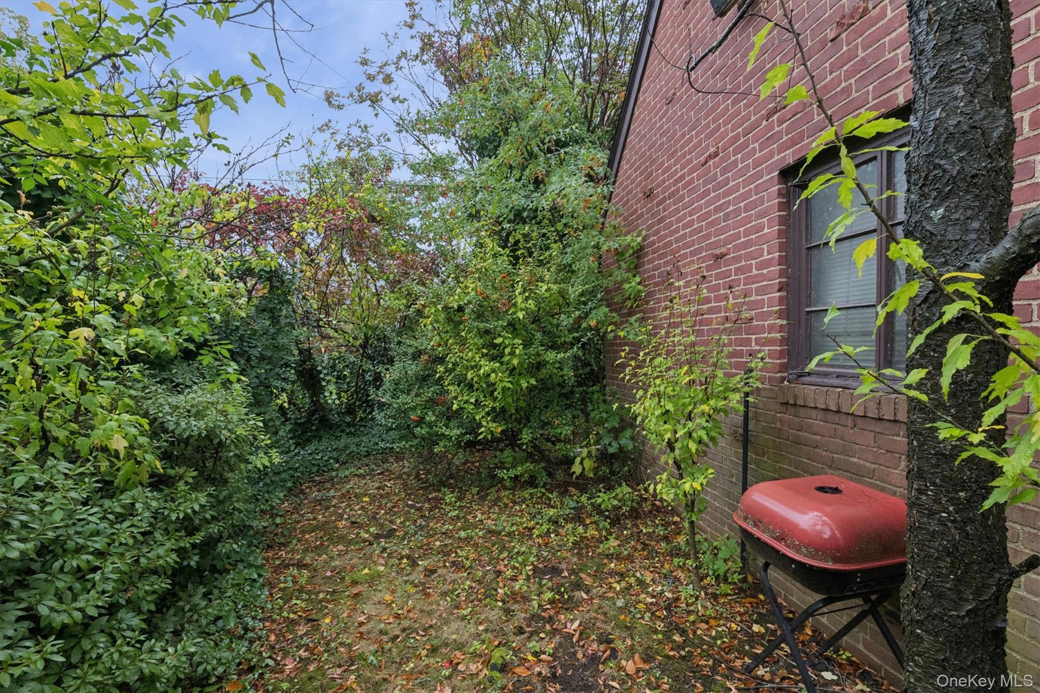 18015 Dalny Road, Jamaica Estates, NY 11432