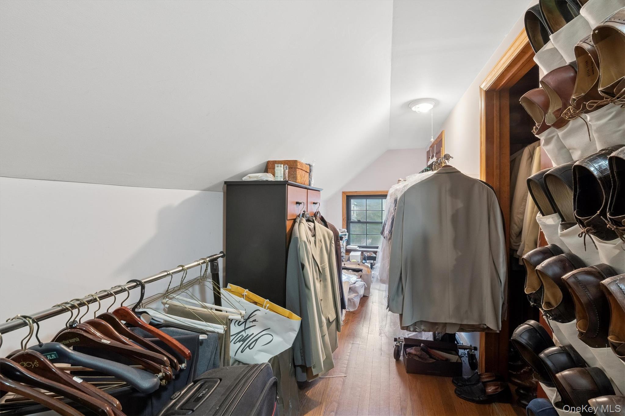 18015 Dalny Road, Jamaica Estates, NY 11432