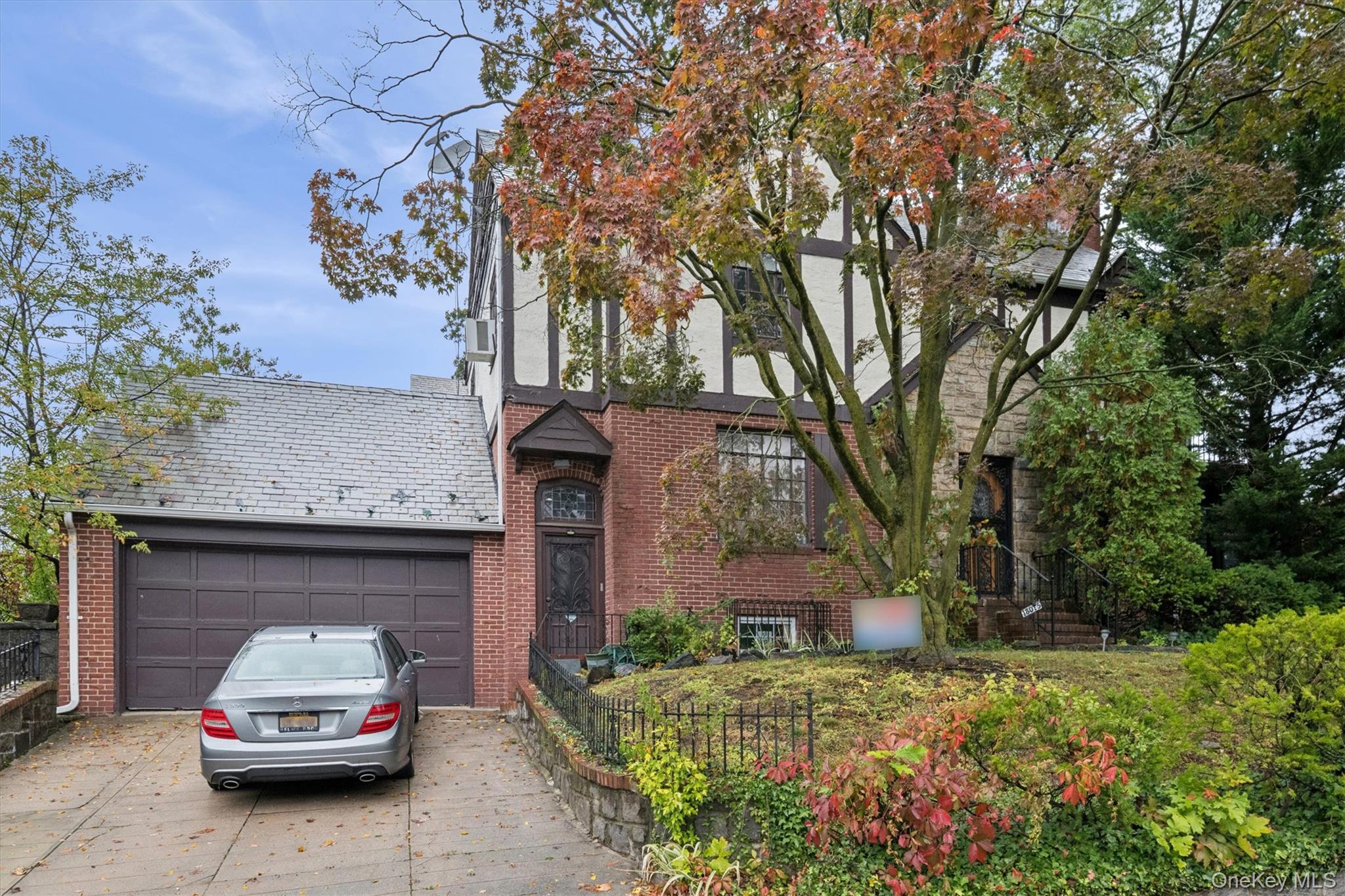 18015 Dalny Road, Jamaica Estates, NY 11432