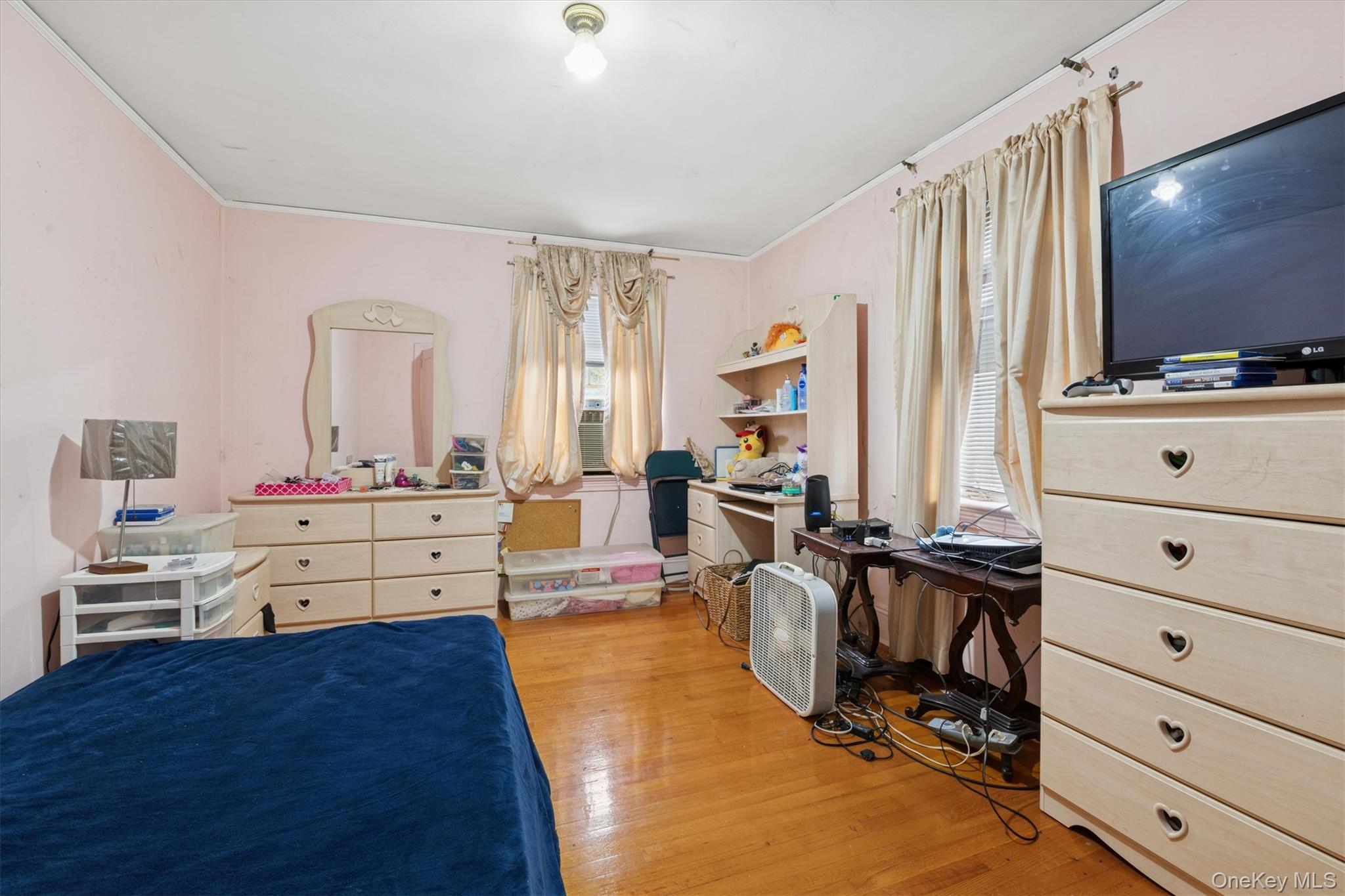 18015 Dalny Road, Jamaica Estates, NY 11432