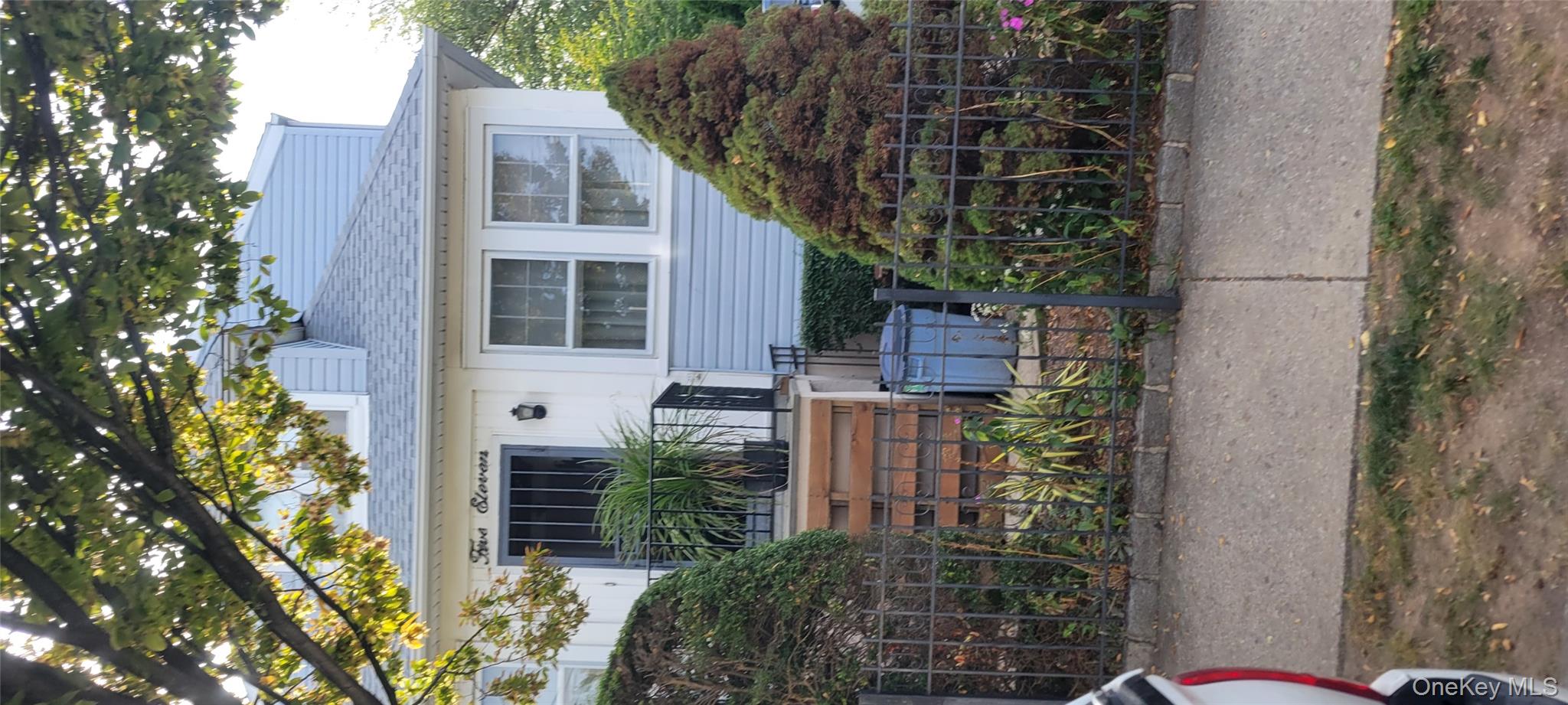 511 Bolton Avenue, Bronx, NY 10473