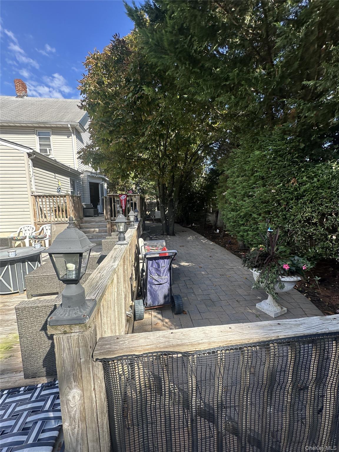 2094 Wantagh Avenue, Wantagh, NY 11793