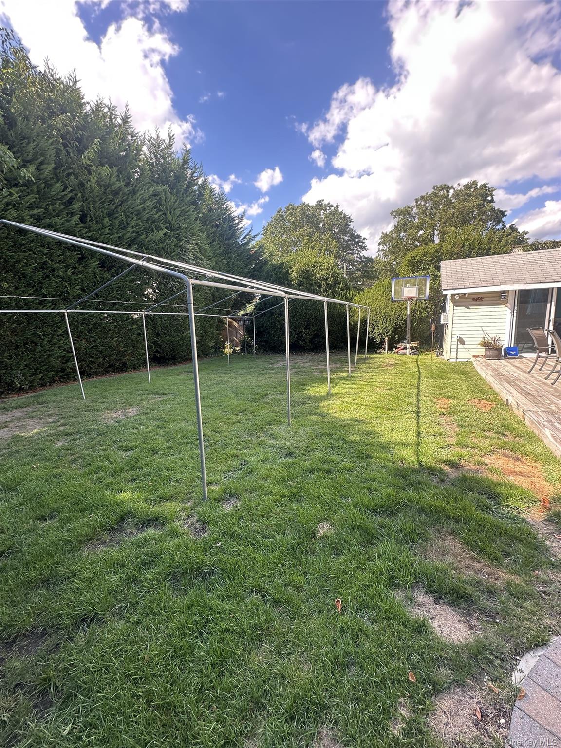 2094 Wantagh Avenue, Wantagh, NY 11793