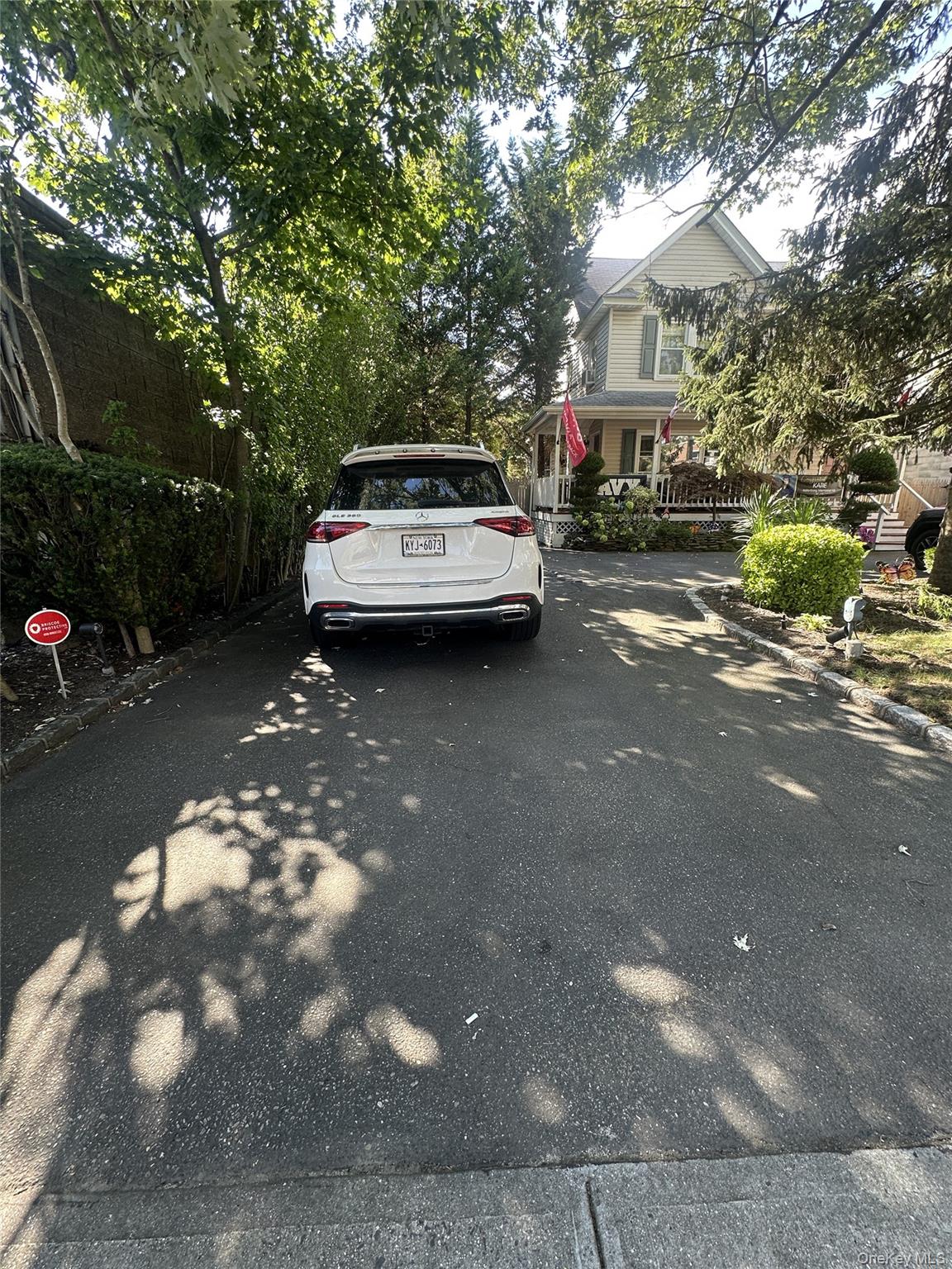 2094 Wantagh Avenue, Wantagh, NY 11793