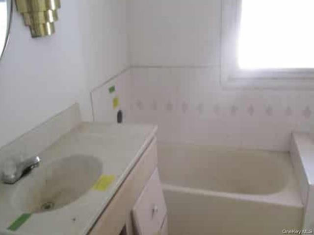 63 RUGBY Avenue, Rochester, NY 14619