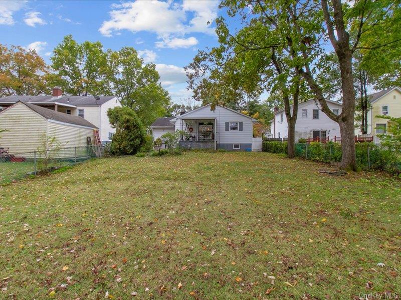 9 Glenwood Avenue, Poughkeepsie, NY 12603