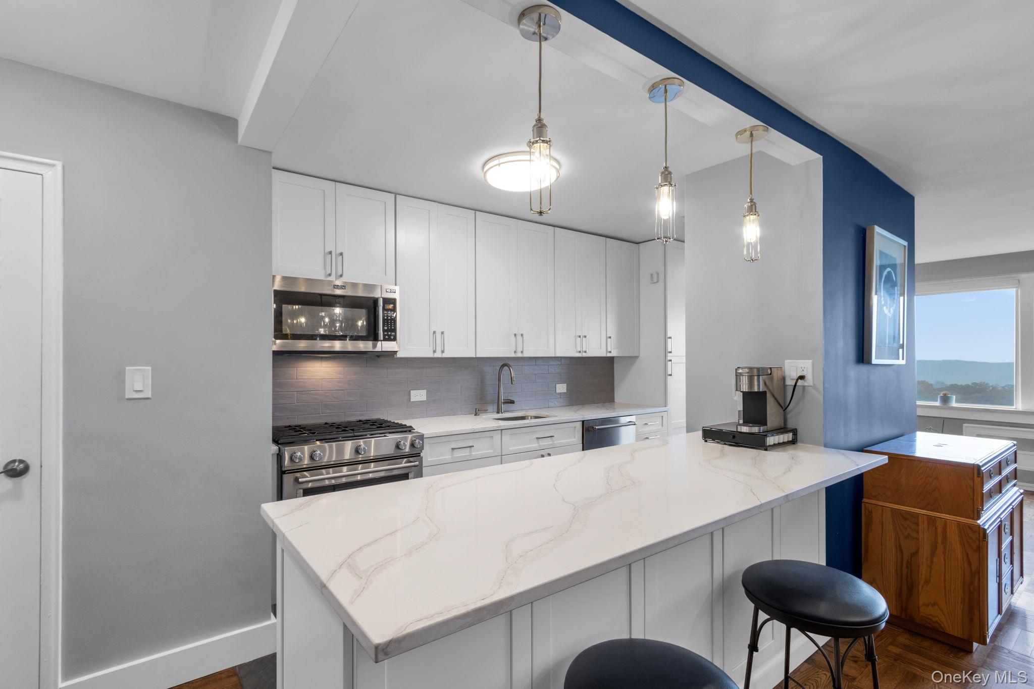 4555 Henry Hudson Parkway # 1208, Bronx, NY 10471