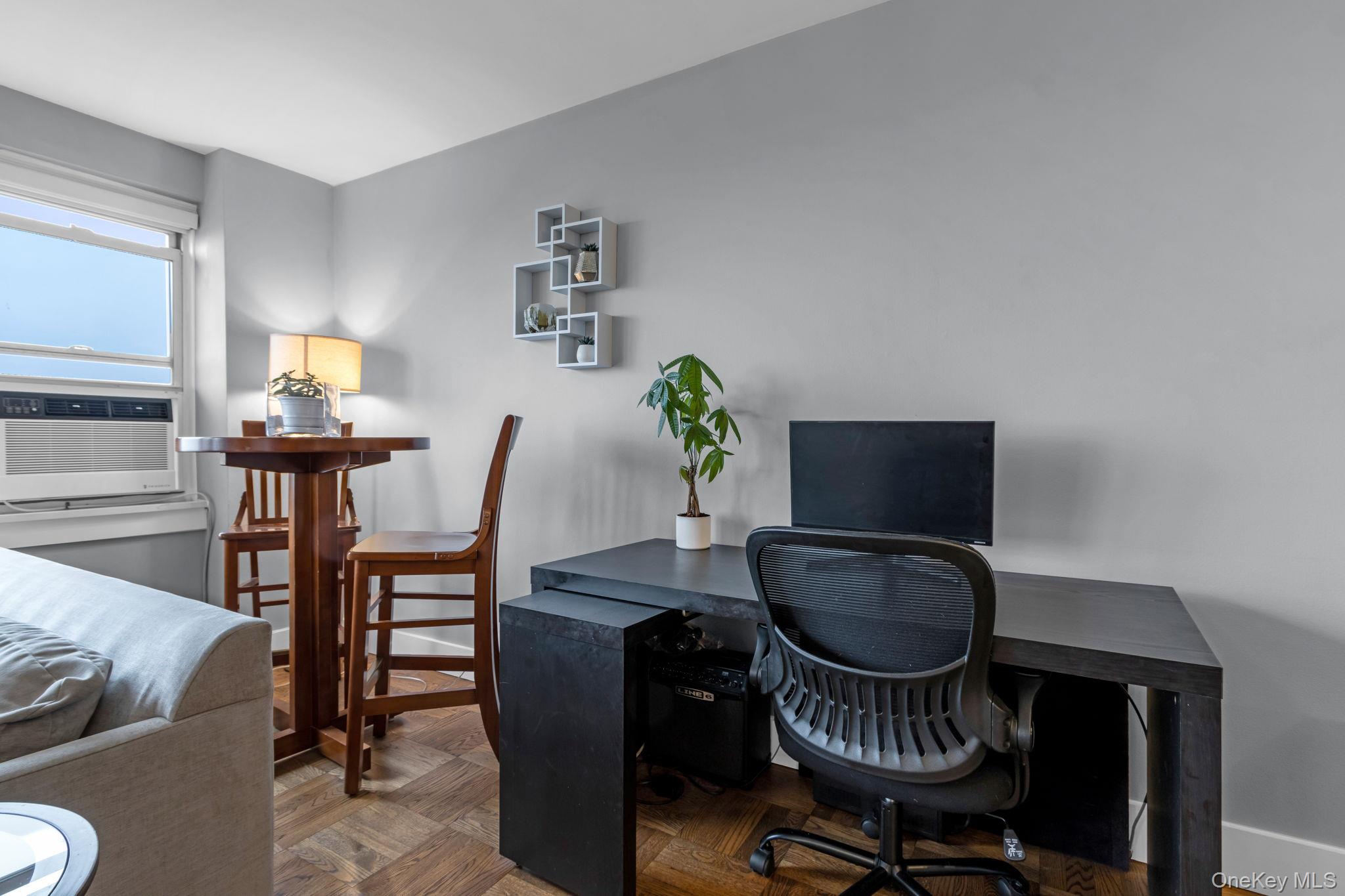 4555 Henry Hudson Parkway # 1208, Bronx, NY 10471