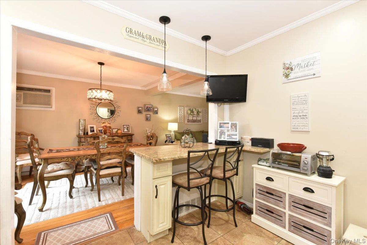 33 Ford Drive S, Massapequa, NY 11758