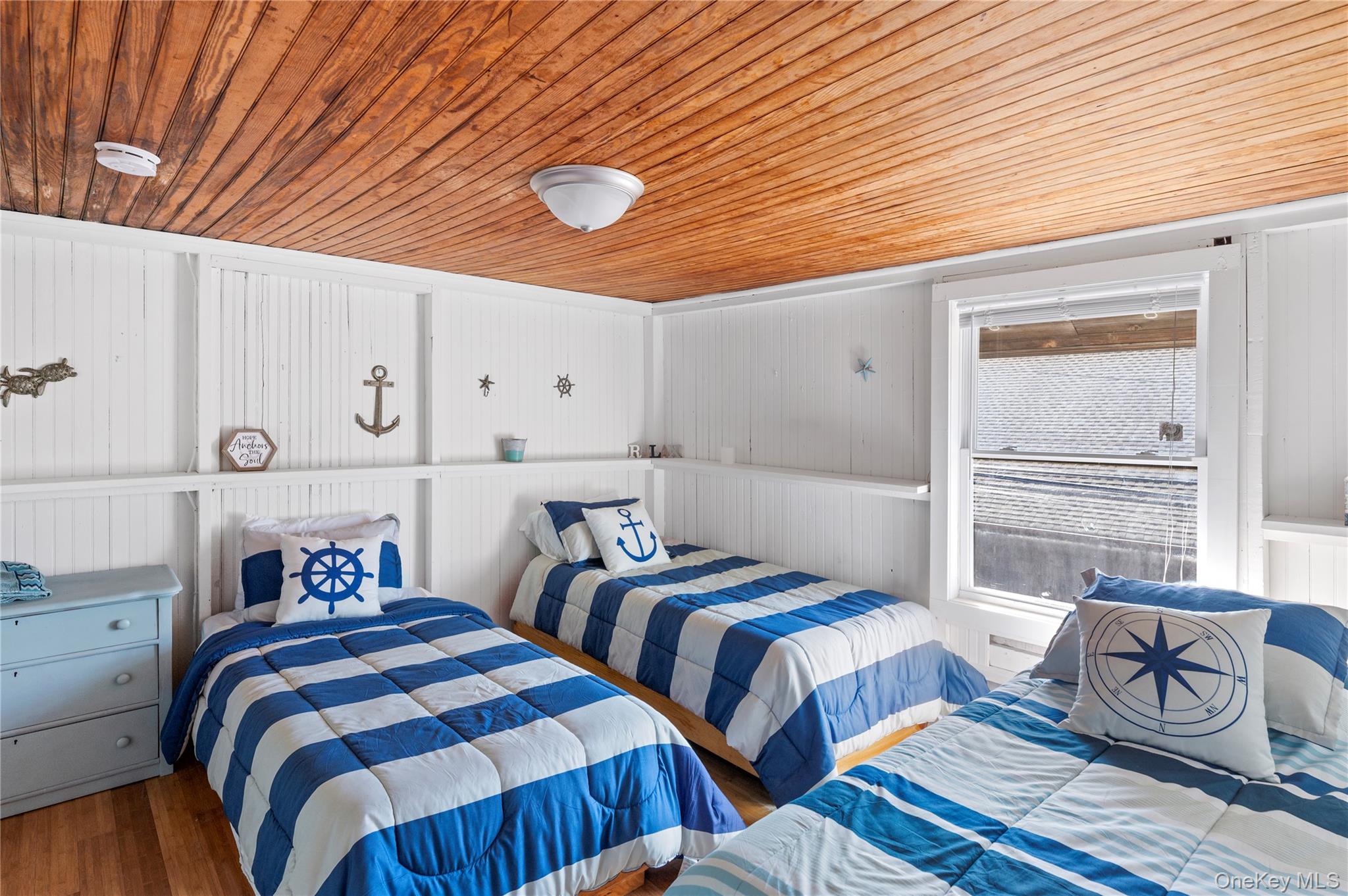 597 Bayberry Walk, Ocean Beach, NY 11770