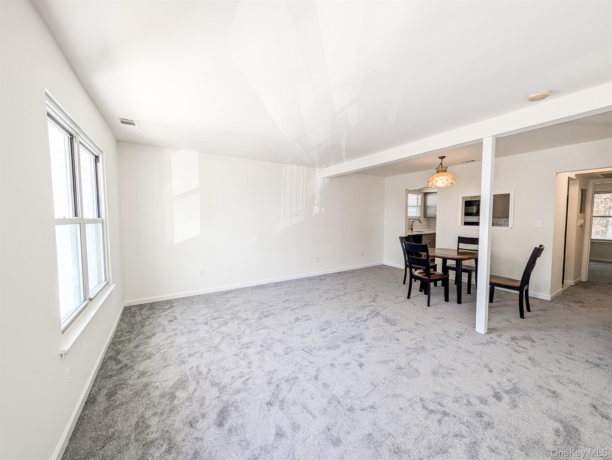 73 Rocky Point Yaphank Rd # 106, Rocky Point, NY 11778