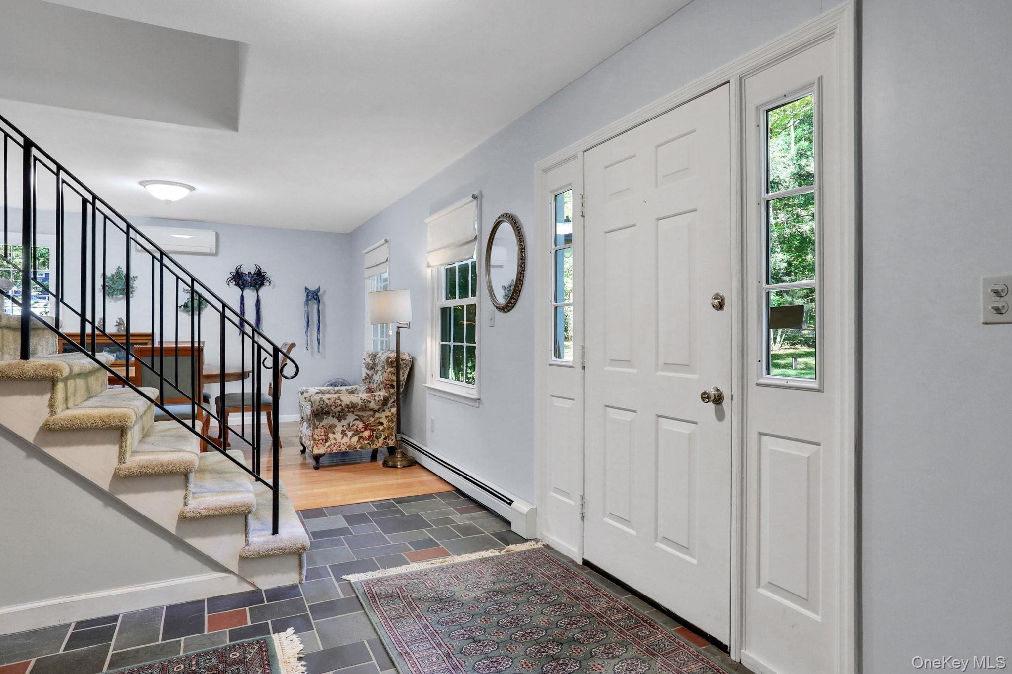 1033 Old Post Road, New Paltz, NY 12561