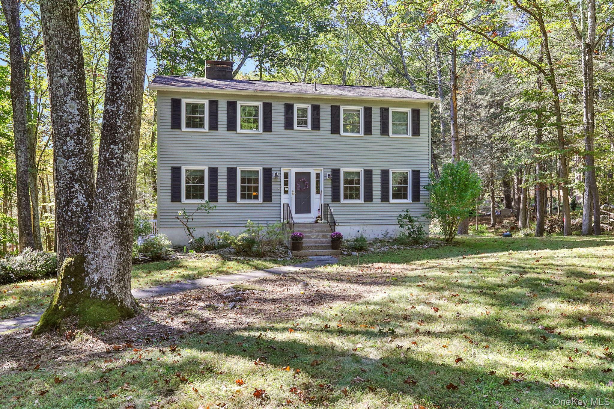 1033 Old Post Road, New Paltz, NY 12561