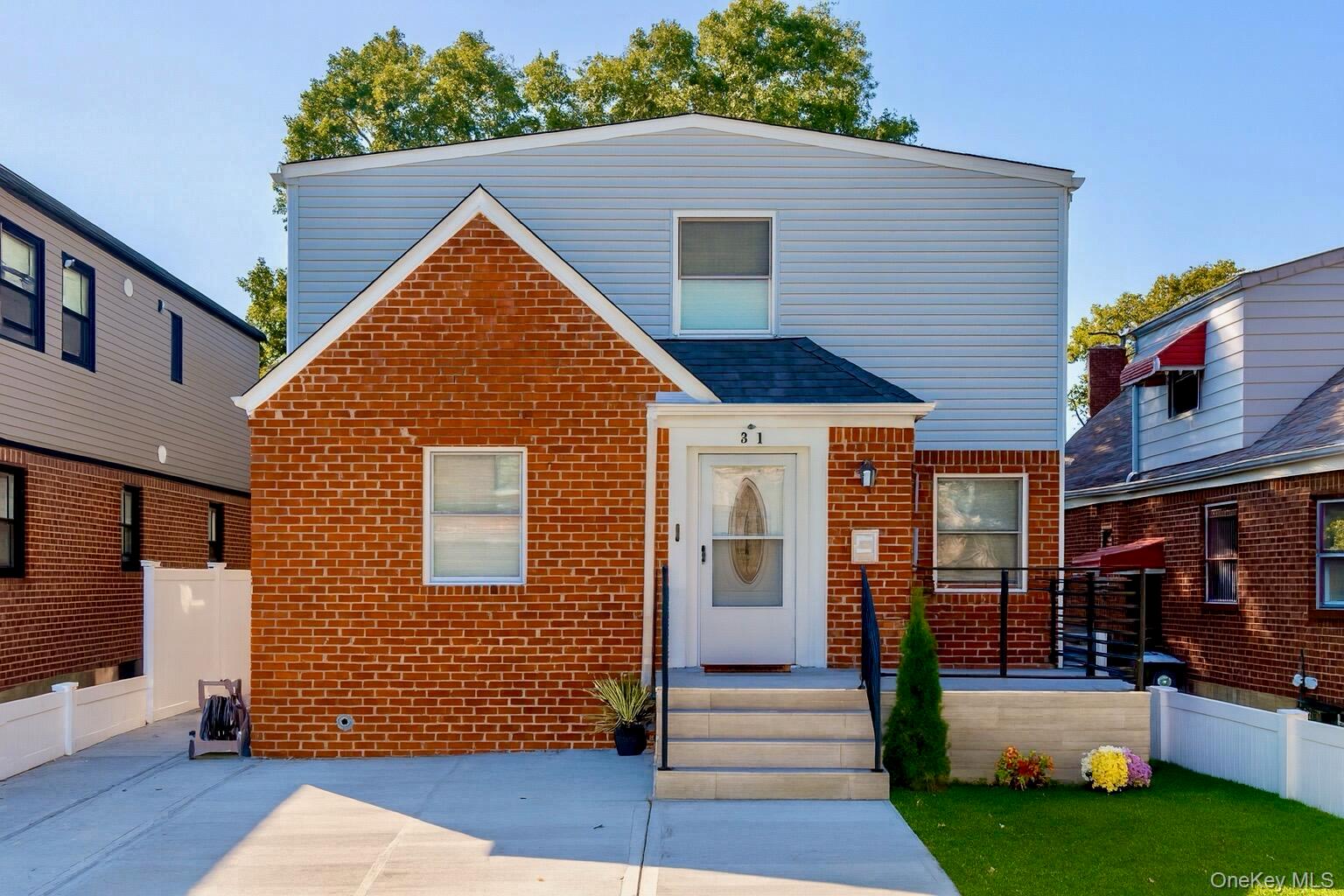 113-40 198th, Saint Albans, NY 11412